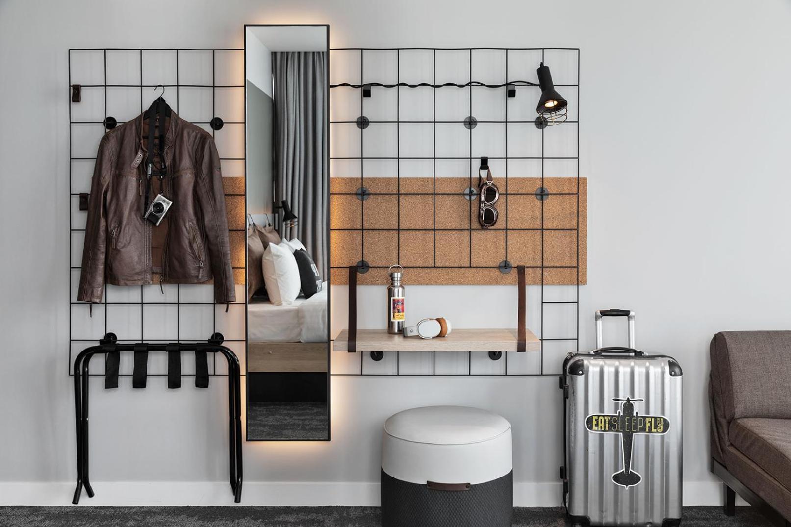 Moxy Biggy Larger Guest room 1 Queen