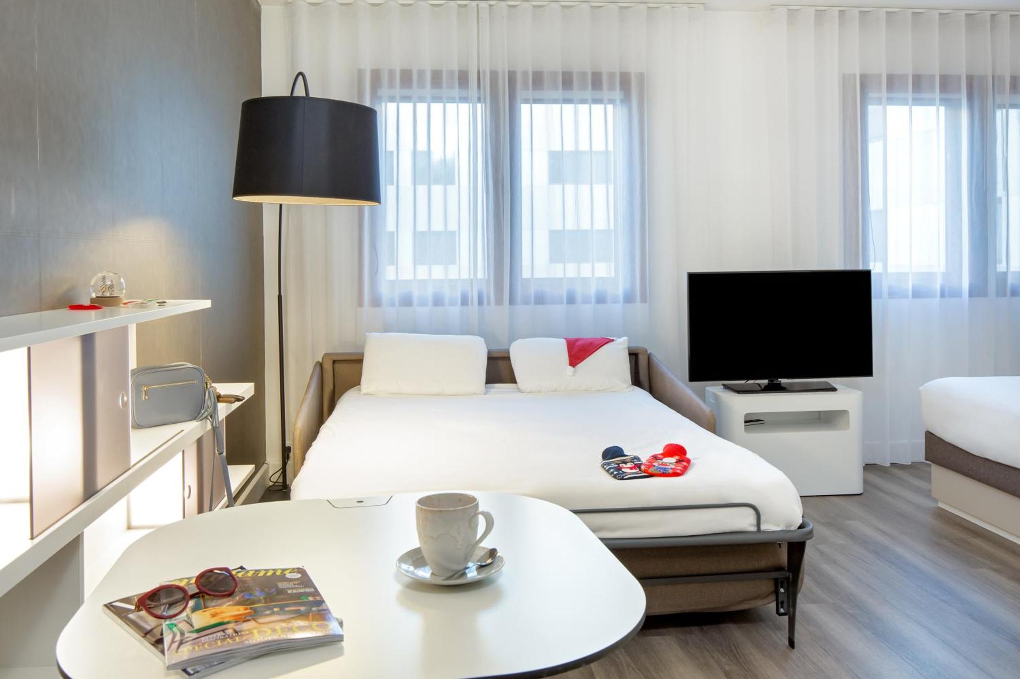 Superior Suite One Double Bed One Single Bed