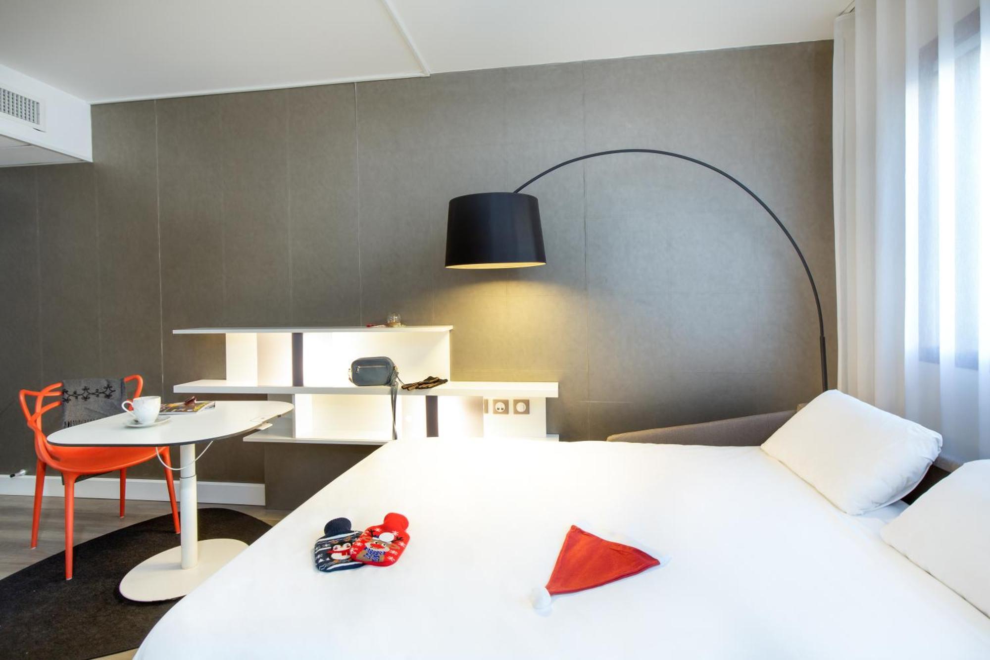Superior Suite One Double Bed One Single Bed