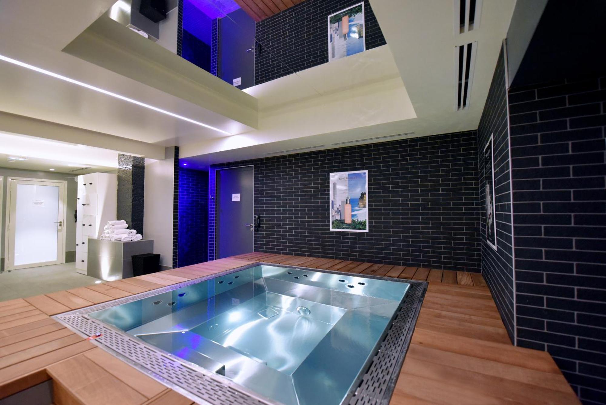 Double Room Spa Access