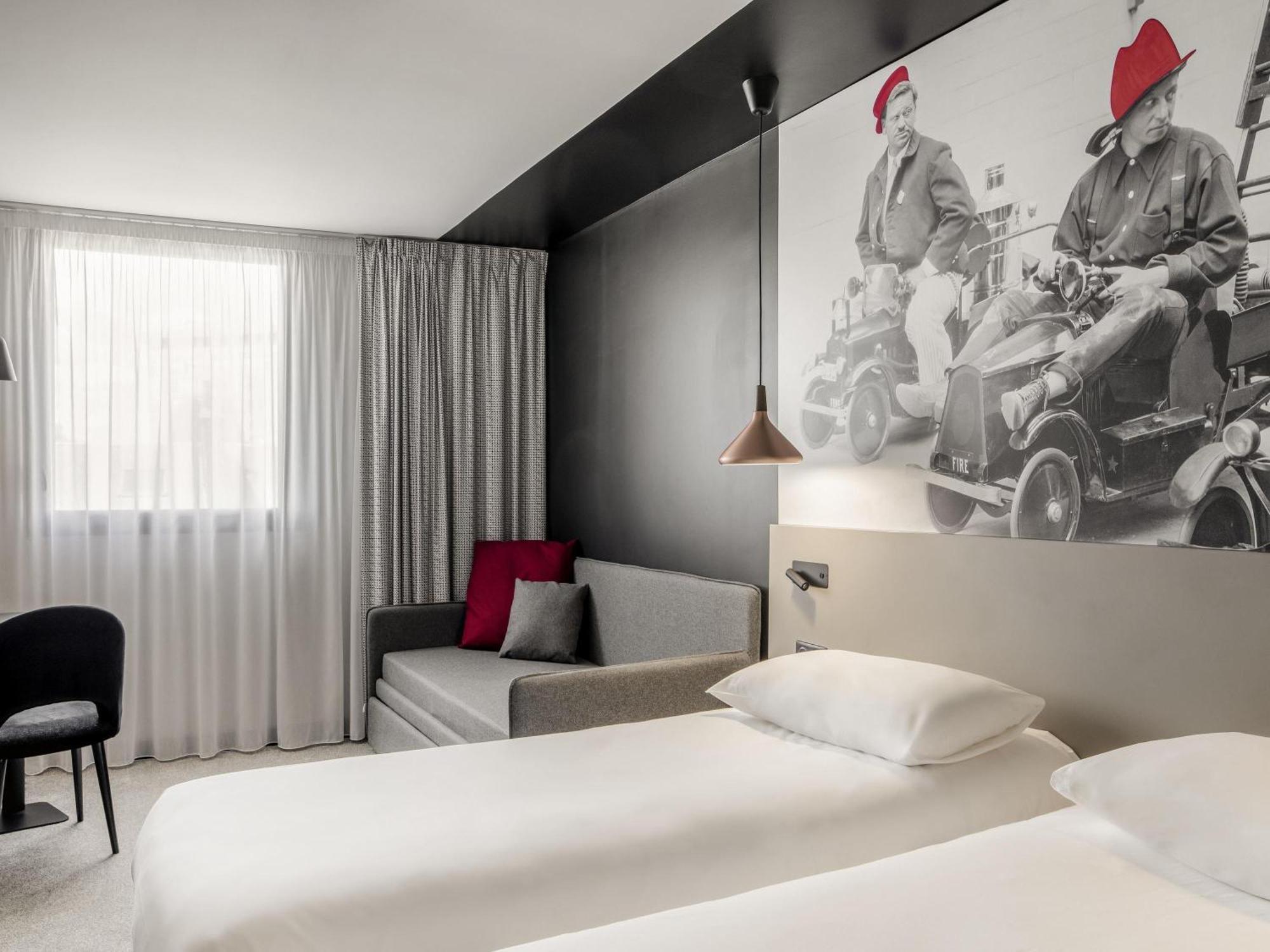 Chambre Standard avec Lit Double et Lits Jumeaux