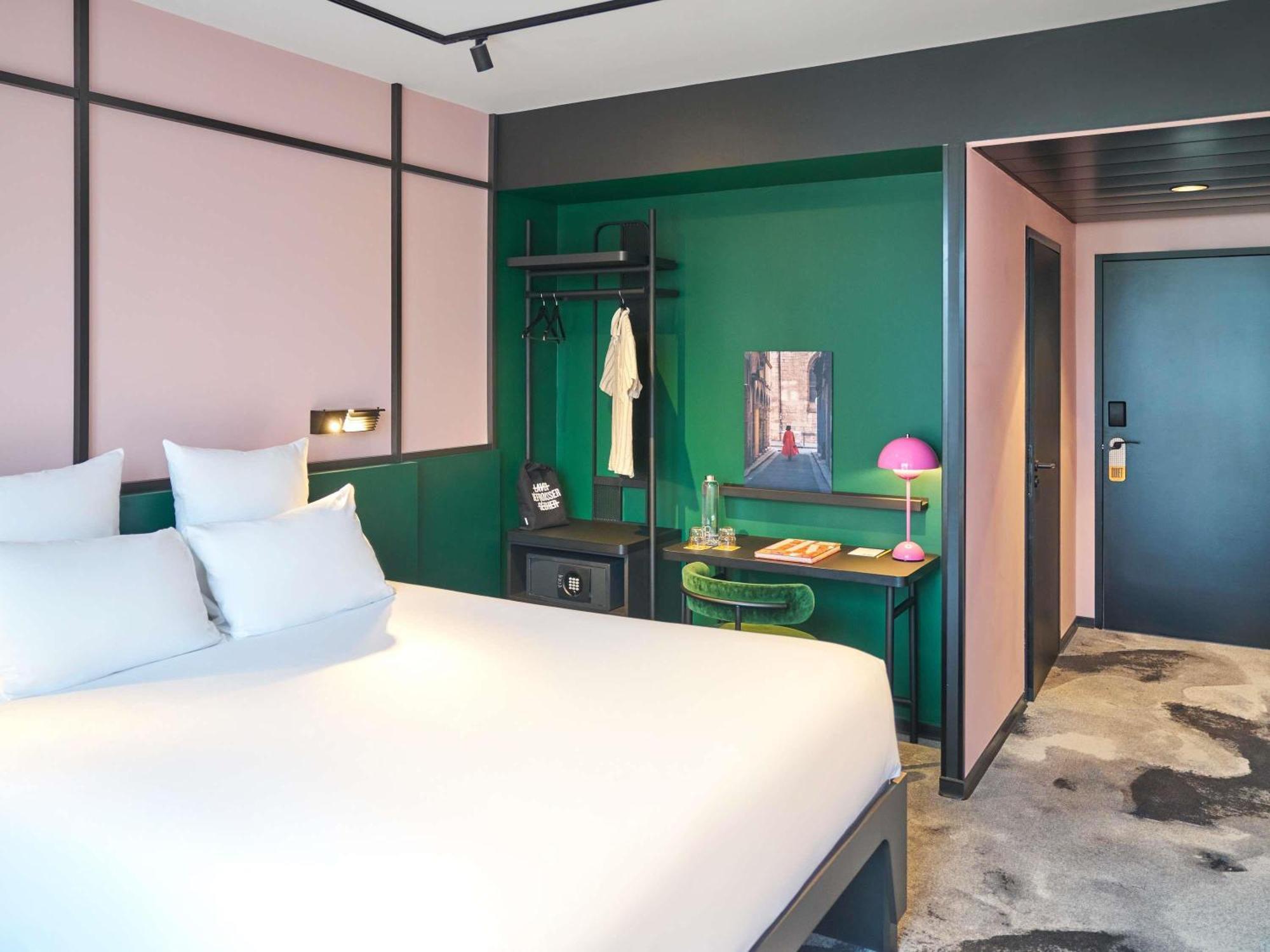 TRIBE Comfort Double Room
