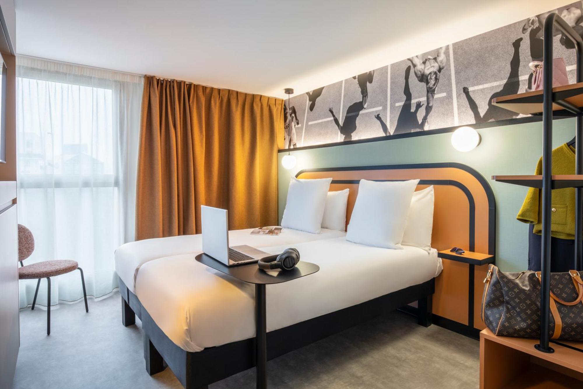 Standard Room 2 single beds