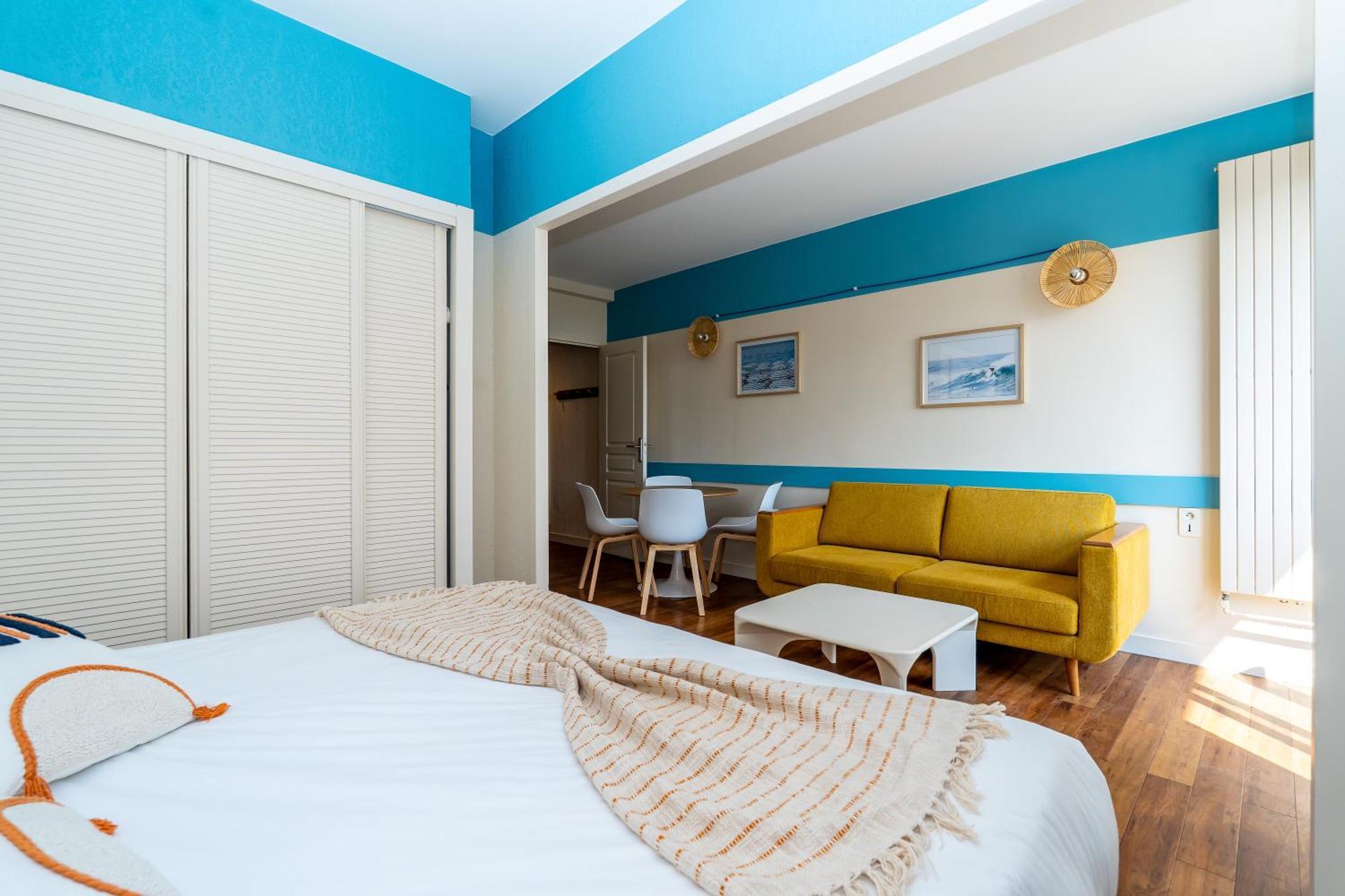 Comfortable 2-room apartment 4 or lower floor