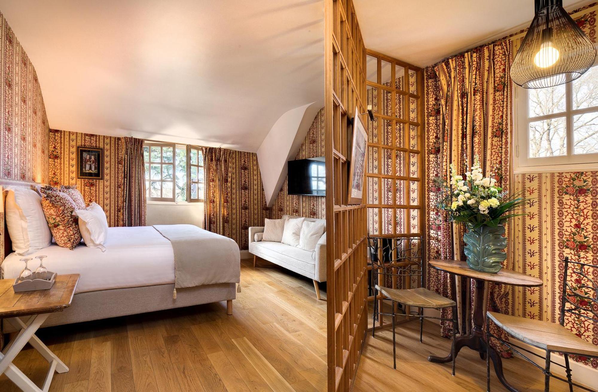 Junior Suite,1742619530:JPEG