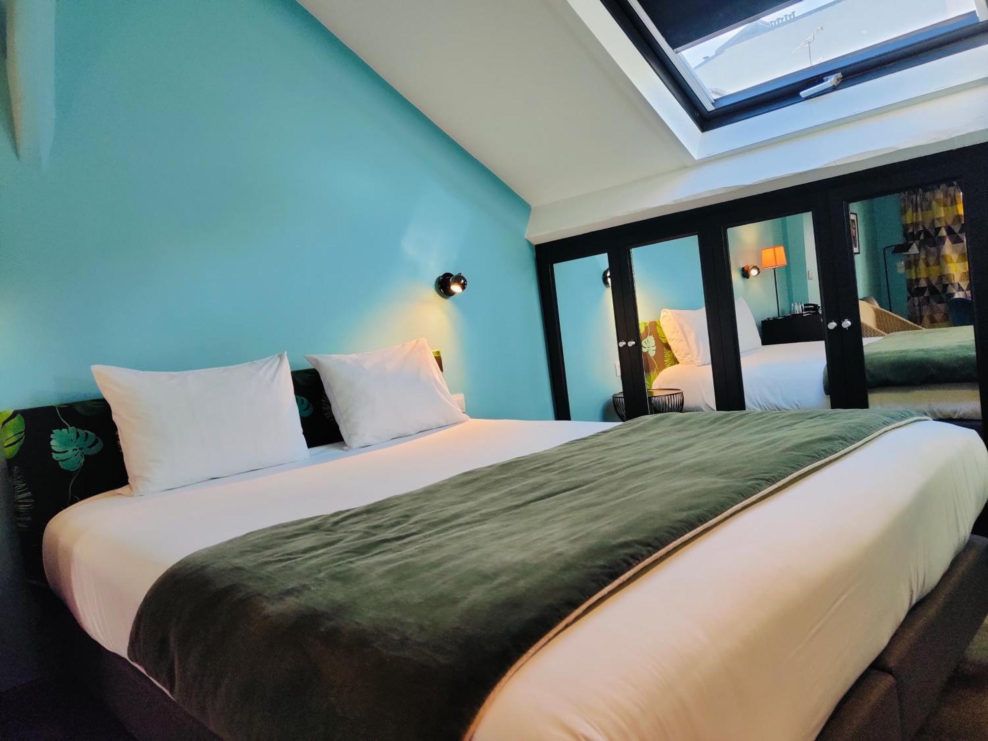 Suite with Terrace,1742646400:JPEG