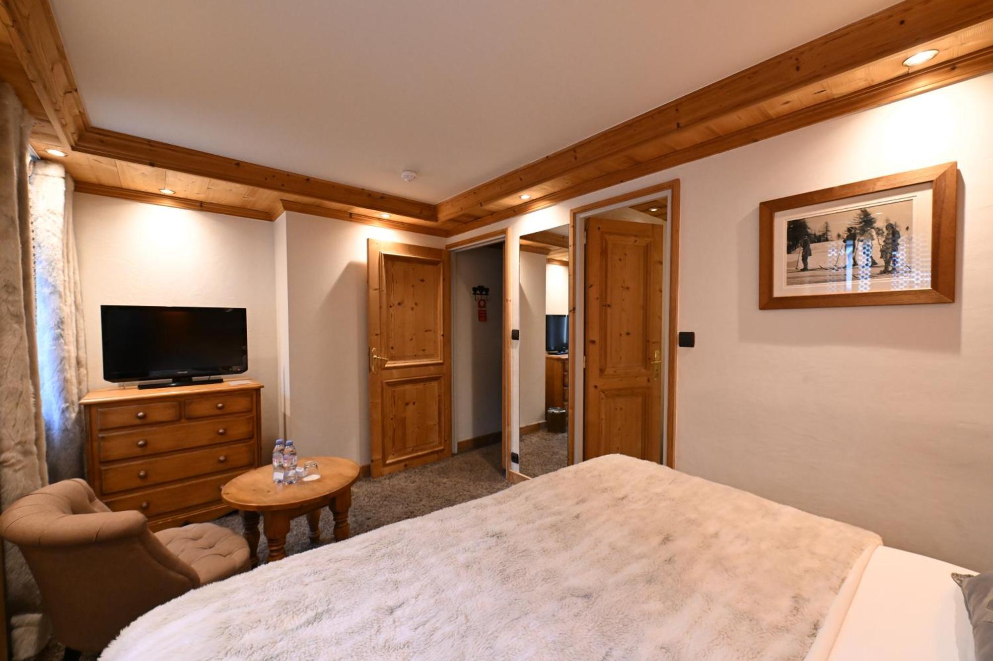 Standard Double Room Bath Village View