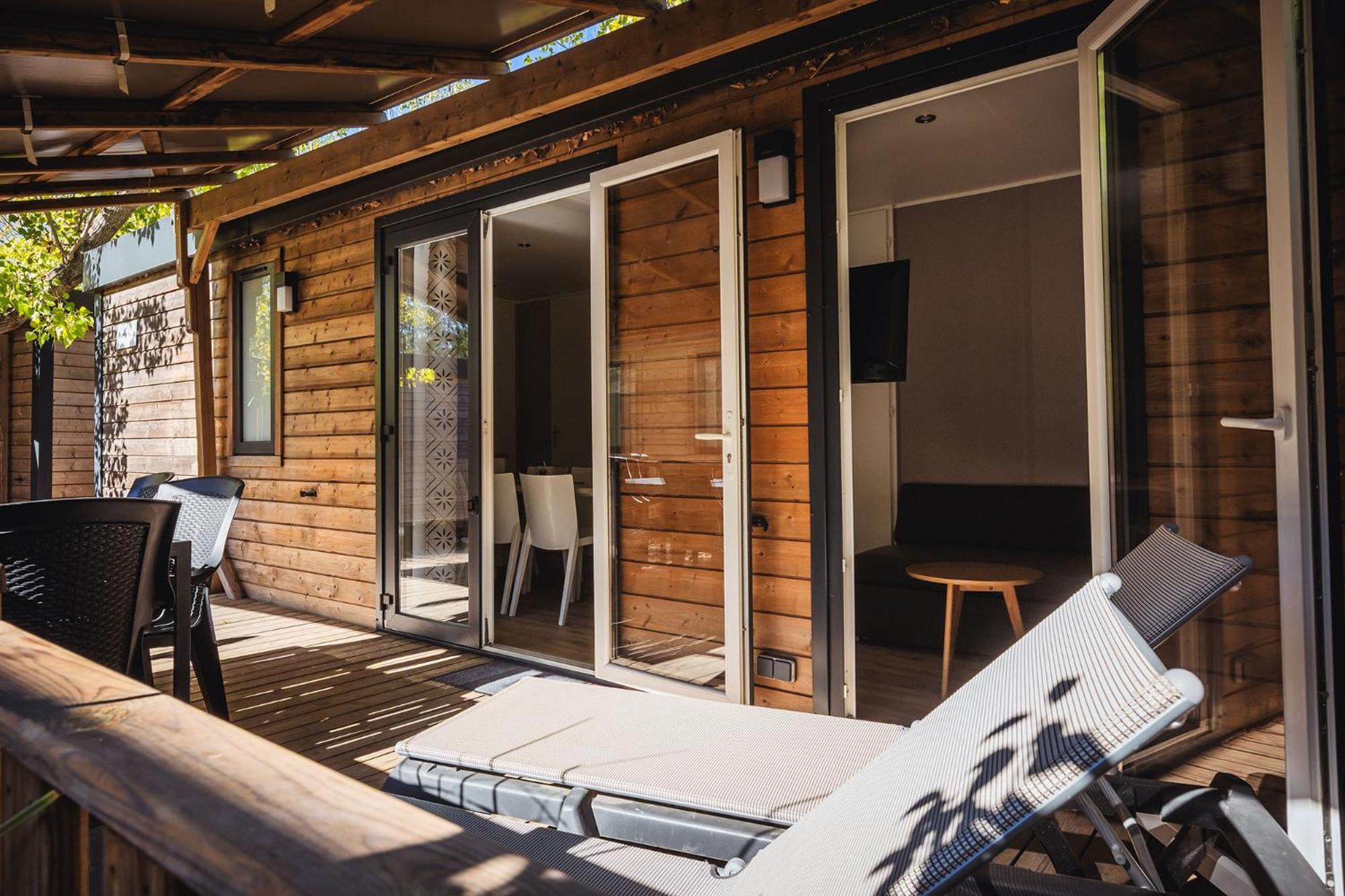Three Bedroom Lodges,1742909296:JPEG