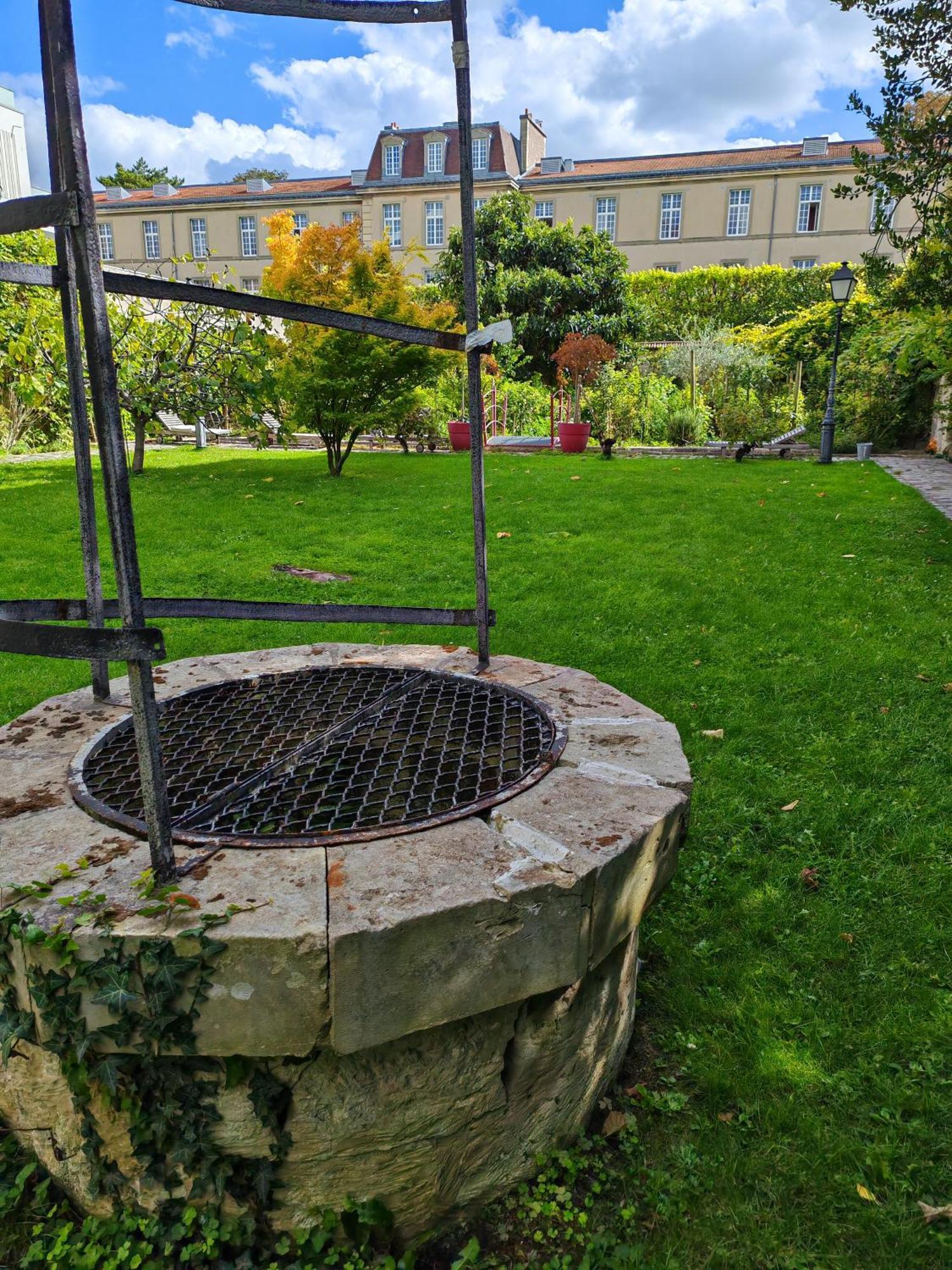 Apartment Garden View