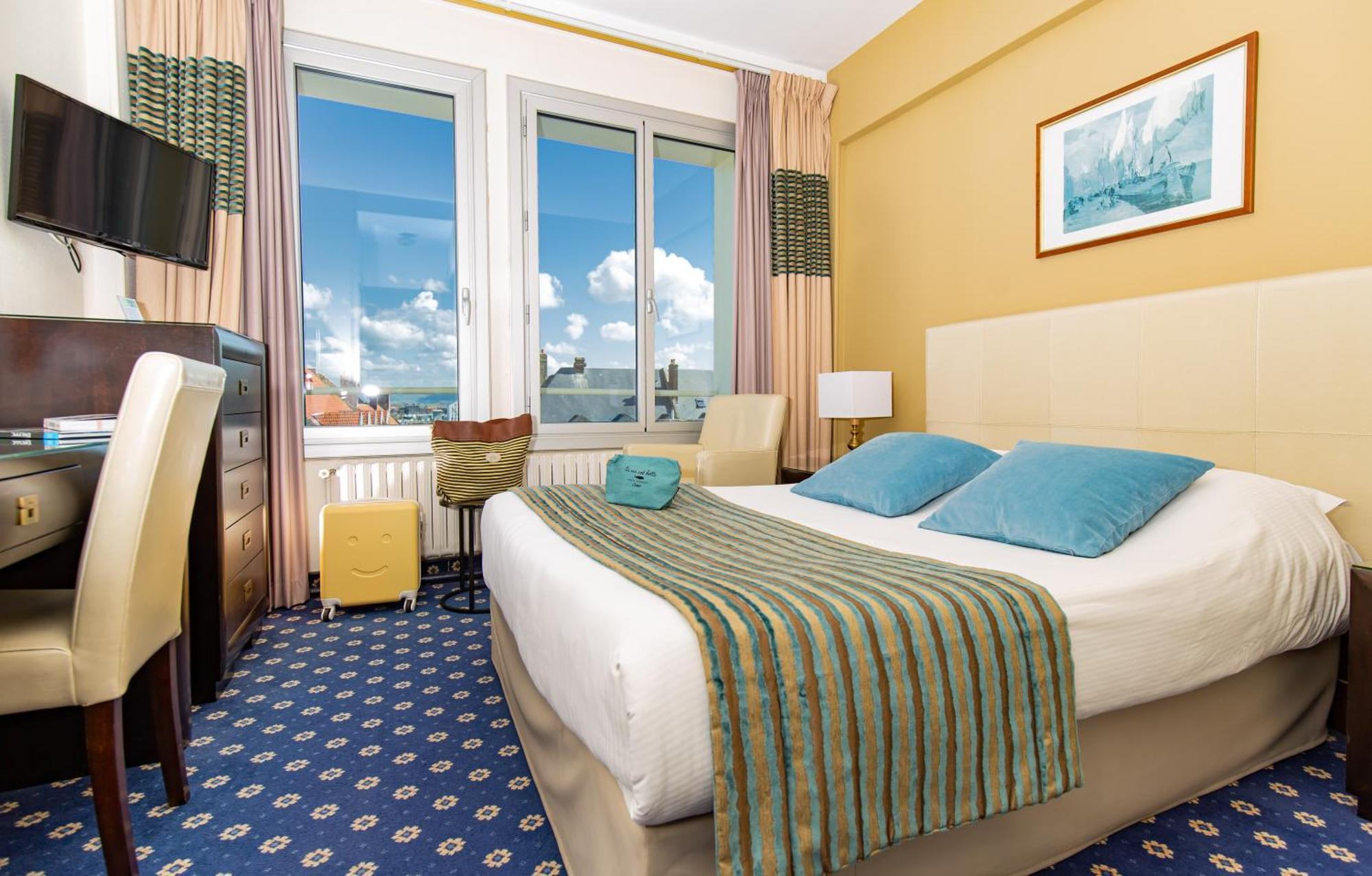 Double Room City View