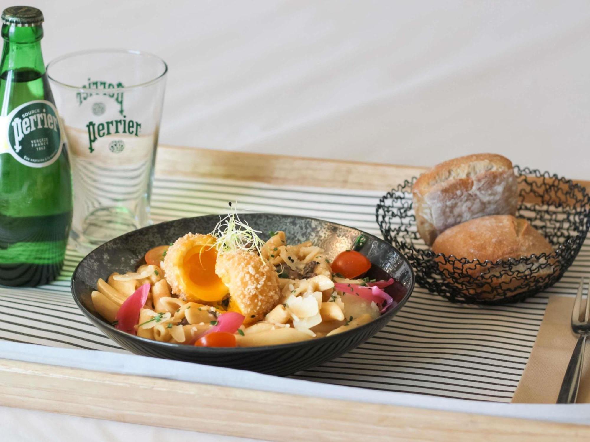 Classic Twin Room with Sofa Bed,1746840118:JPEG