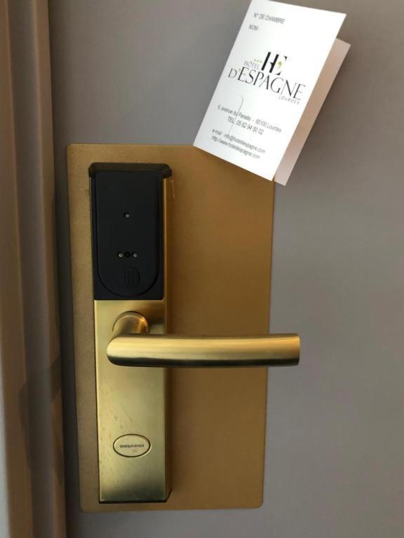 Superior Family Room,1746875419:JPEG