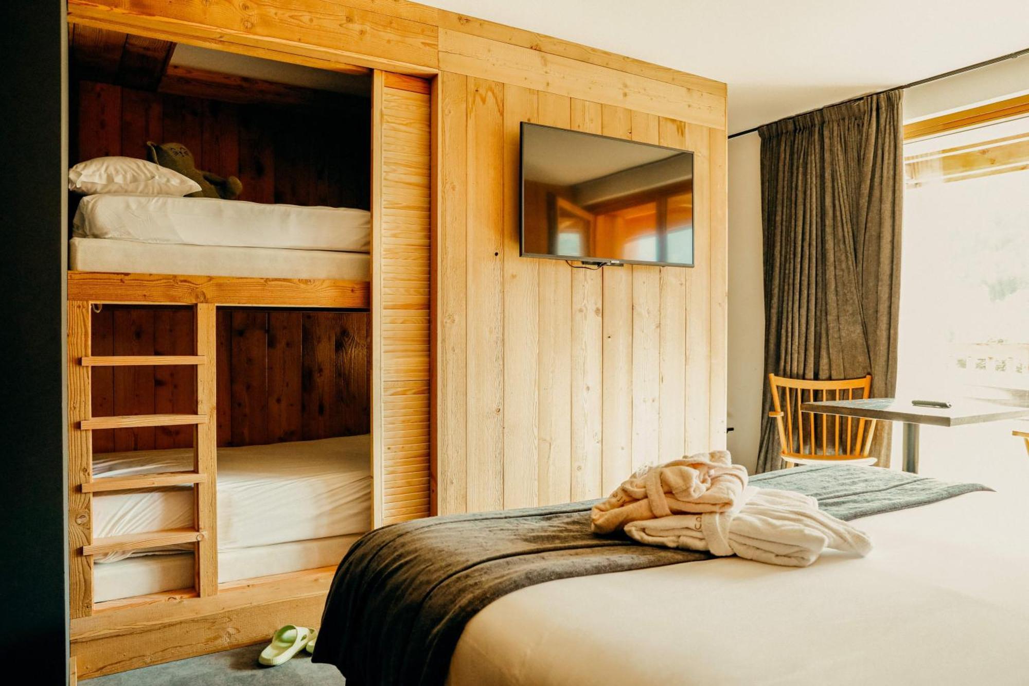 Deluxe Balneo Room