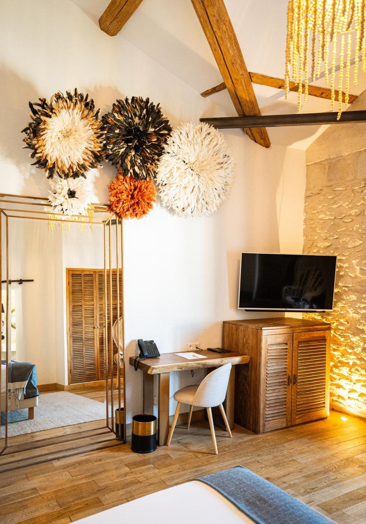 Prestige Room