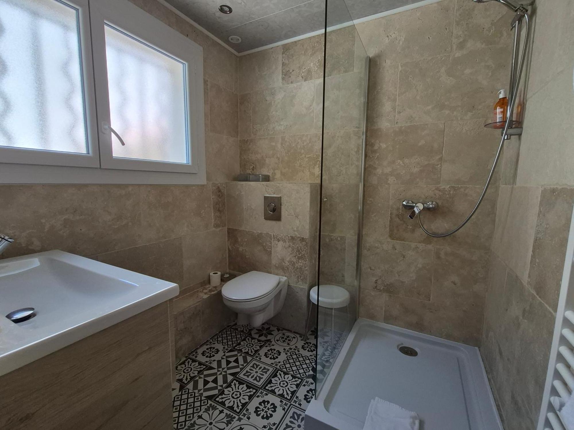 Classic Double Room,1765837241:JPEG