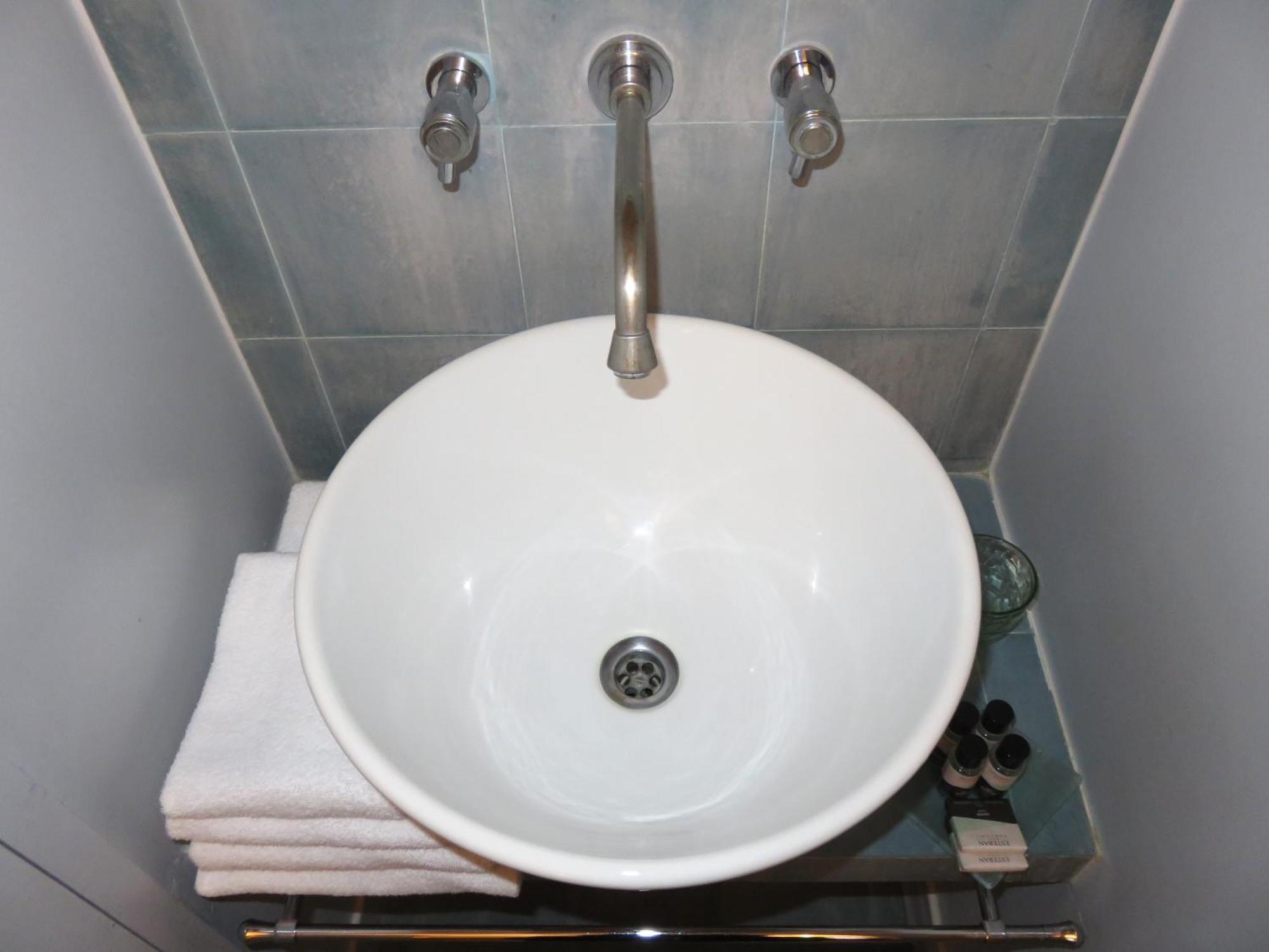 Standard Double Room,1756430717:JPEG