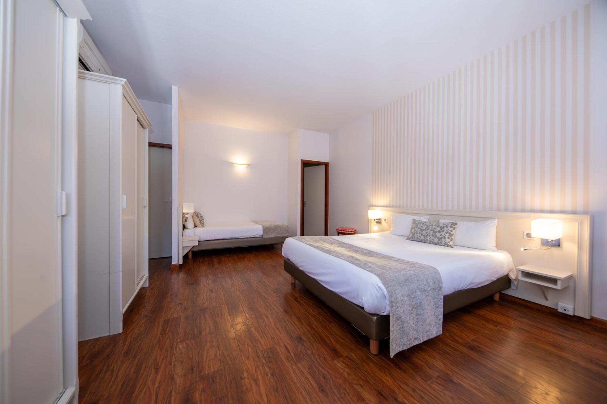 Chambre Triple (3 Lits)