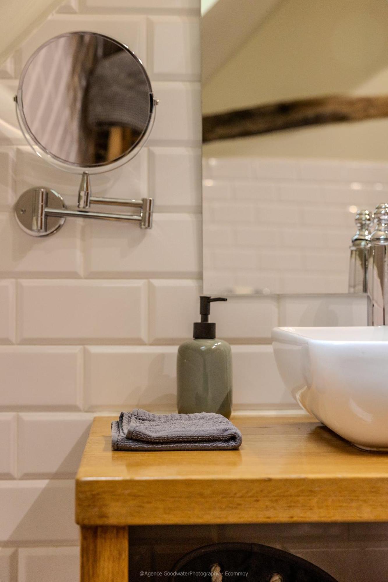 Superior Double Room Bath