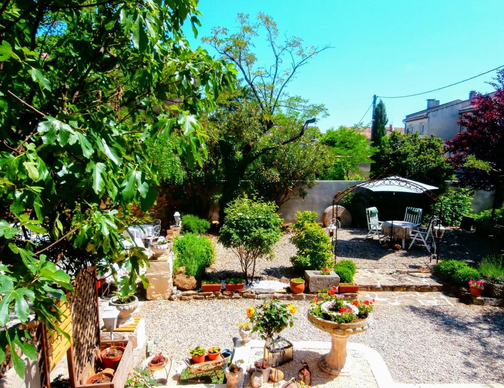 Double Room Garden View