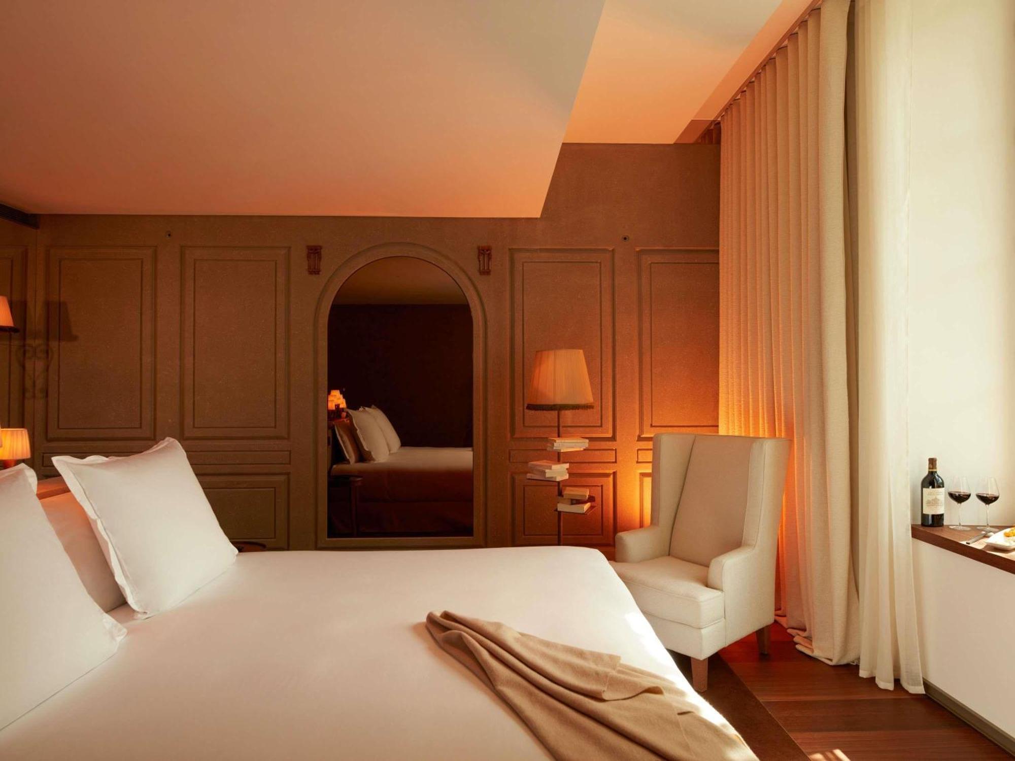 Premier King Room,1757075260:JPEG