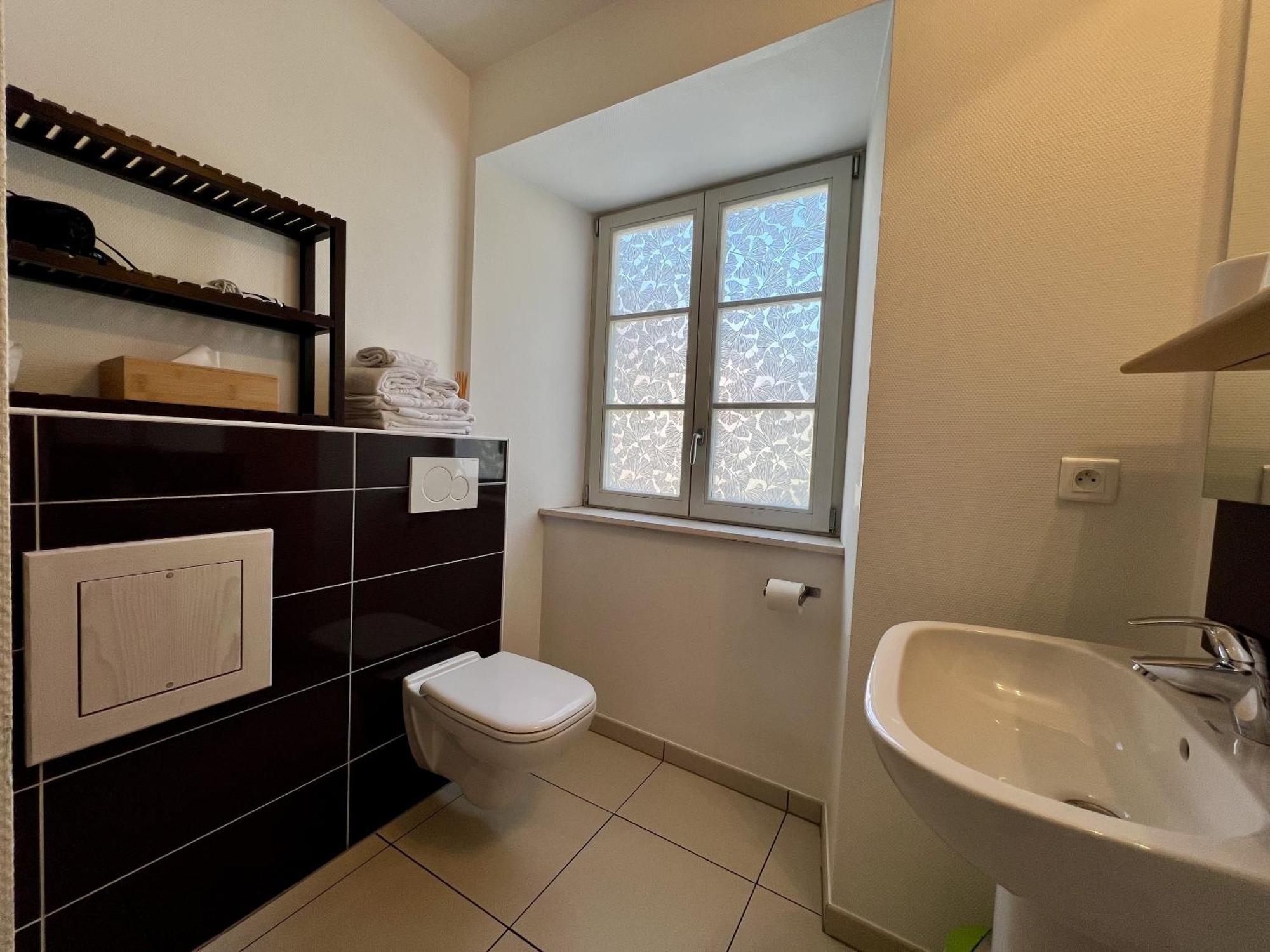 Triple Room Shower