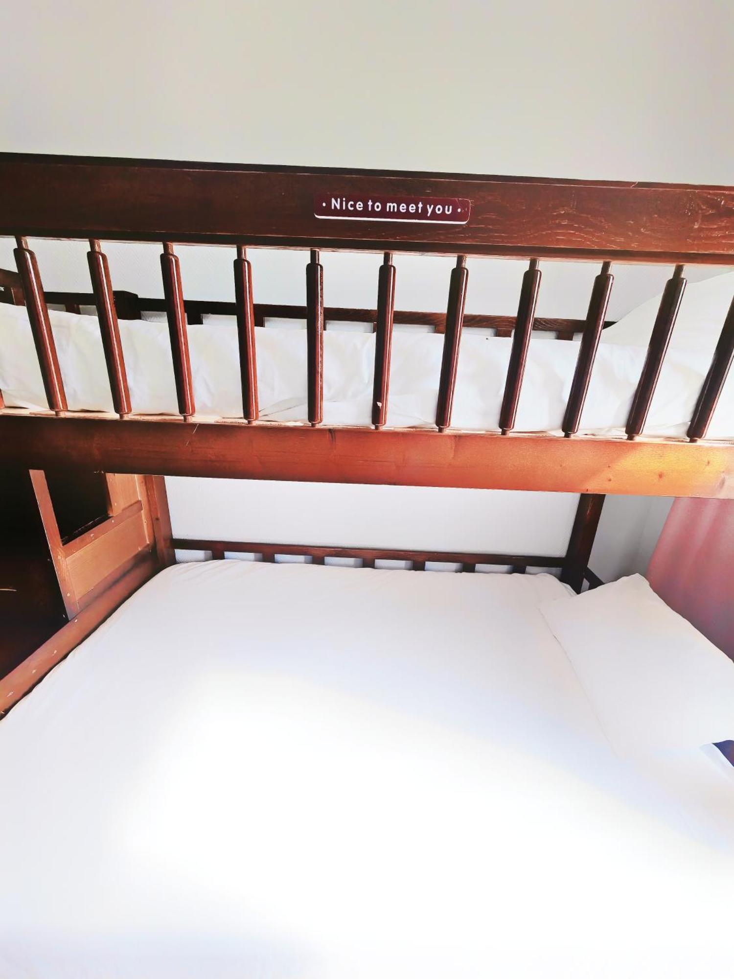 Single Room,1758520875:JPEG