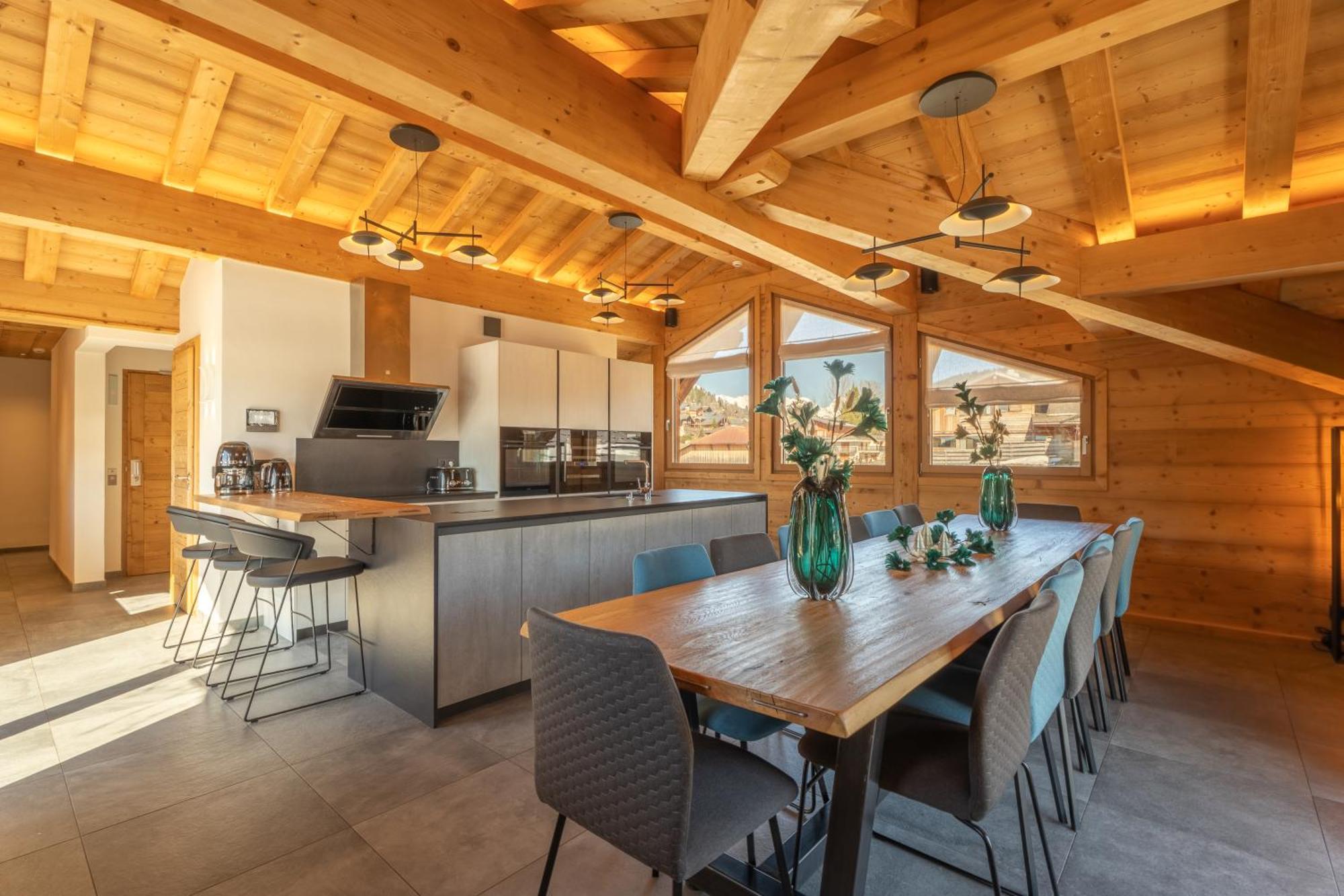 Superior Chalet