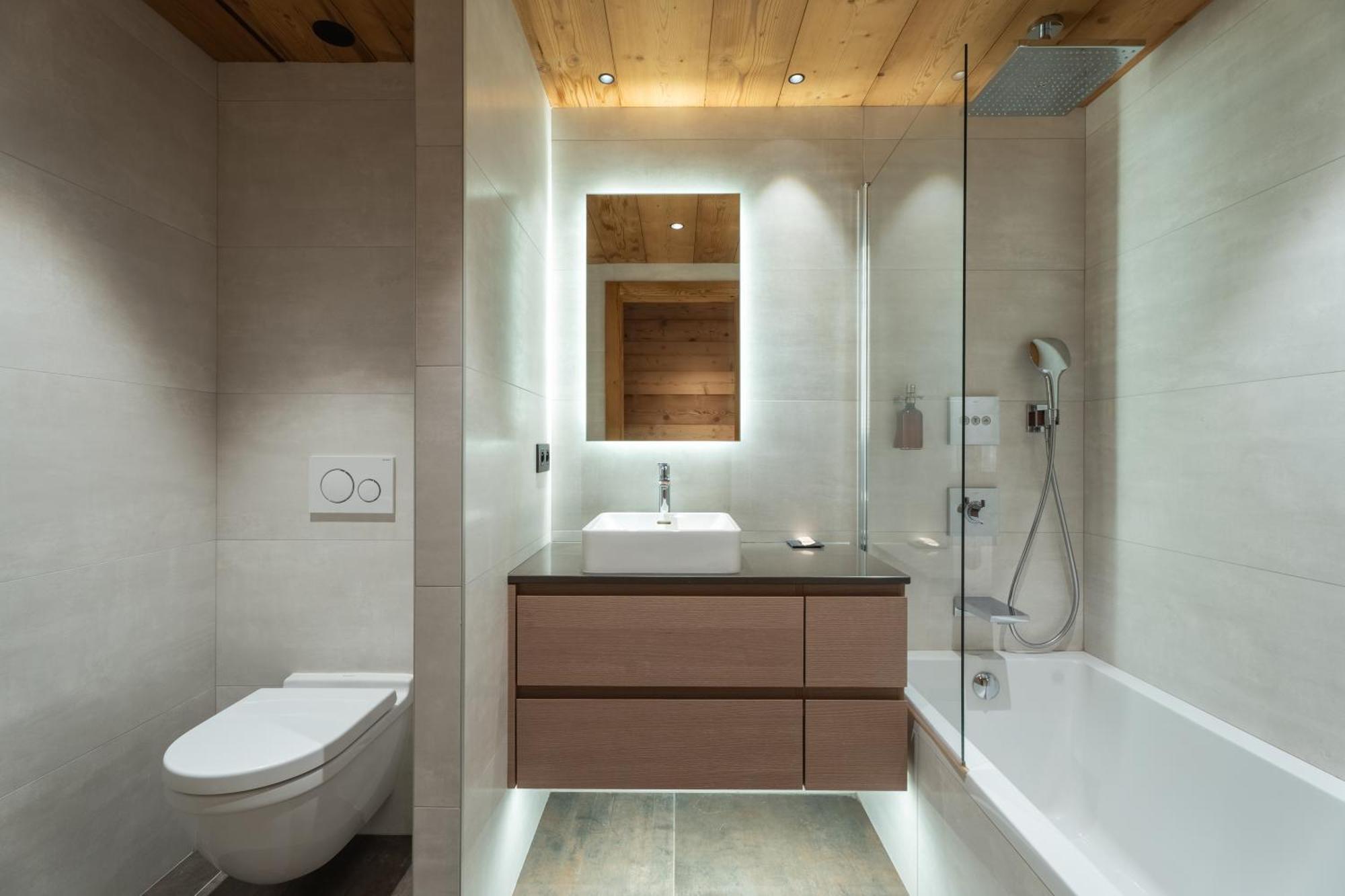 Superior Chalet