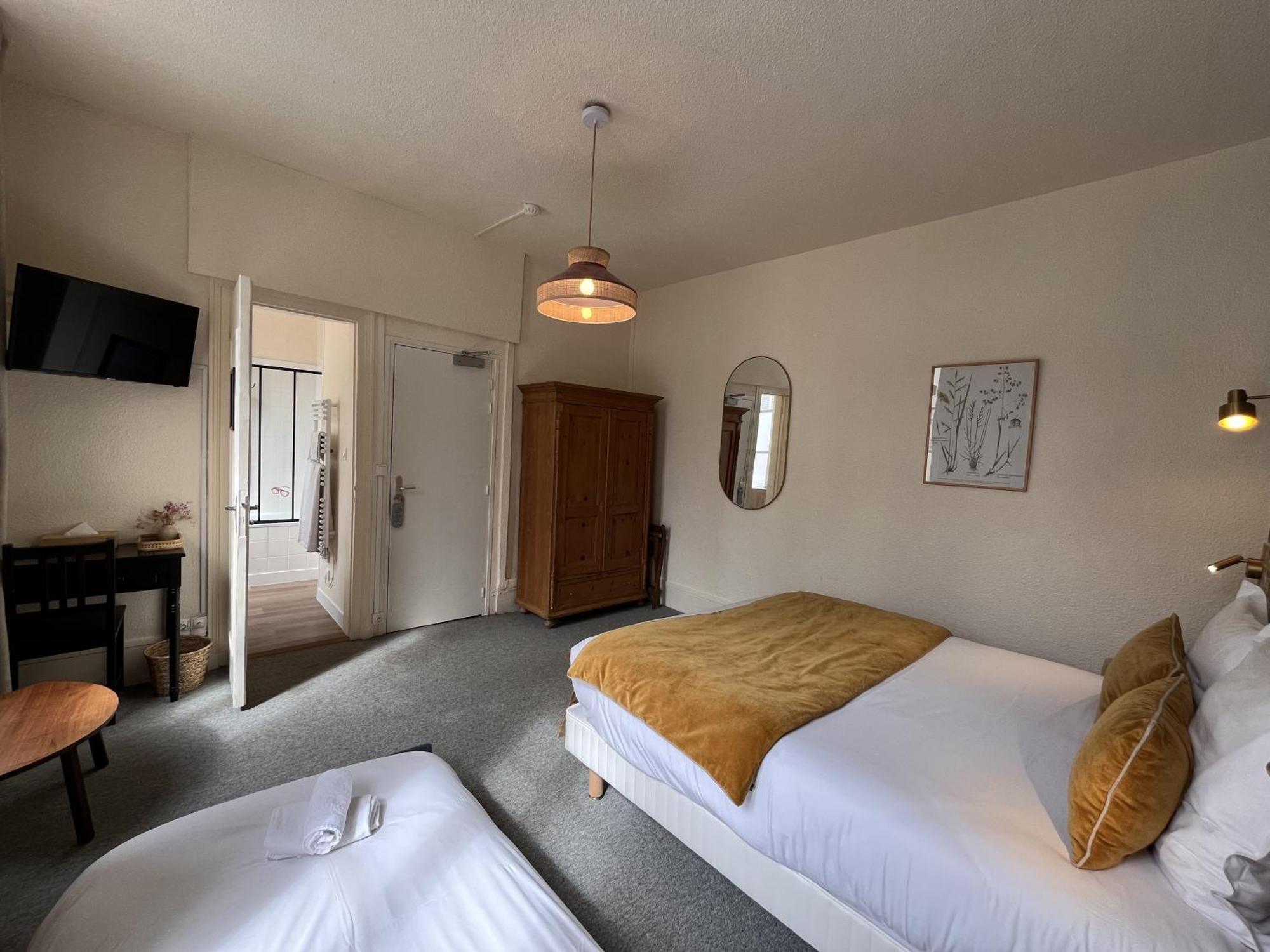Superior Triple Room