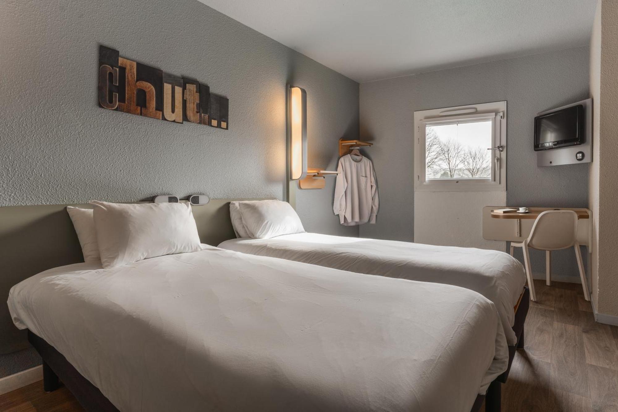 Standard Room Two Single Bed