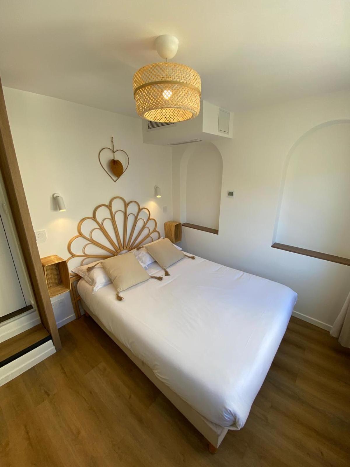 Double Room Partial Sea View