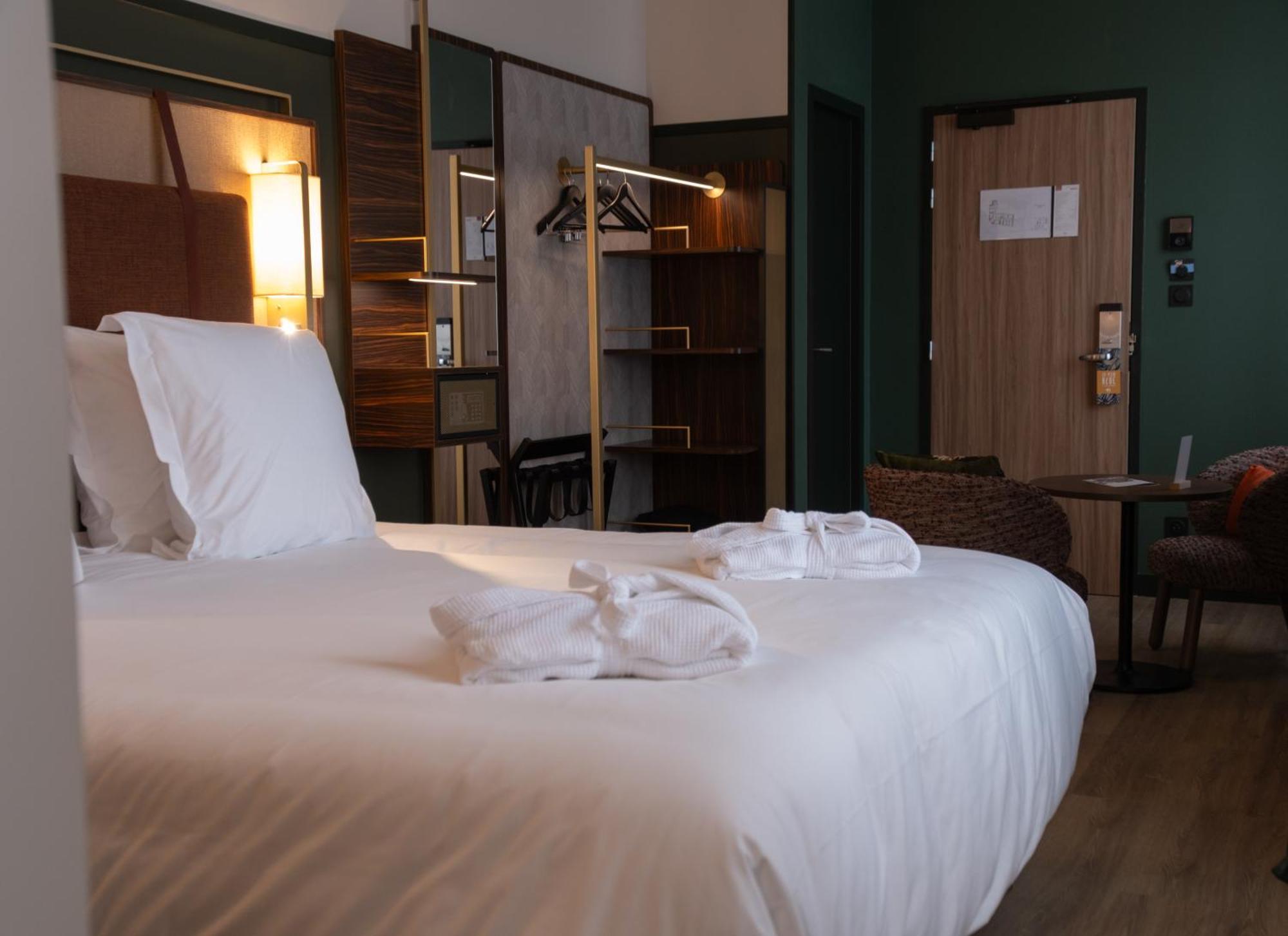 Premium Room