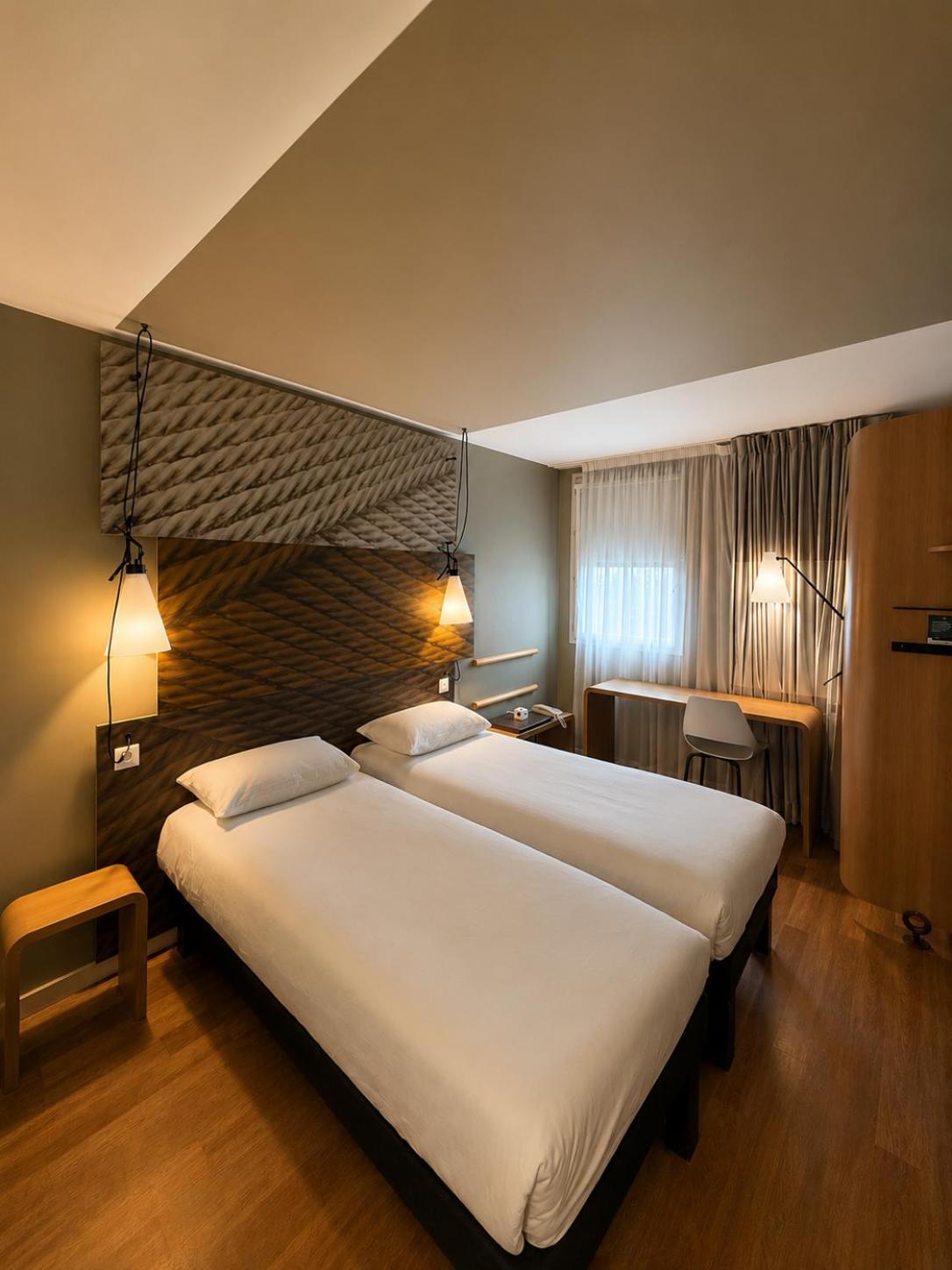 Standard Zimmer mit 2 Einzelbetten