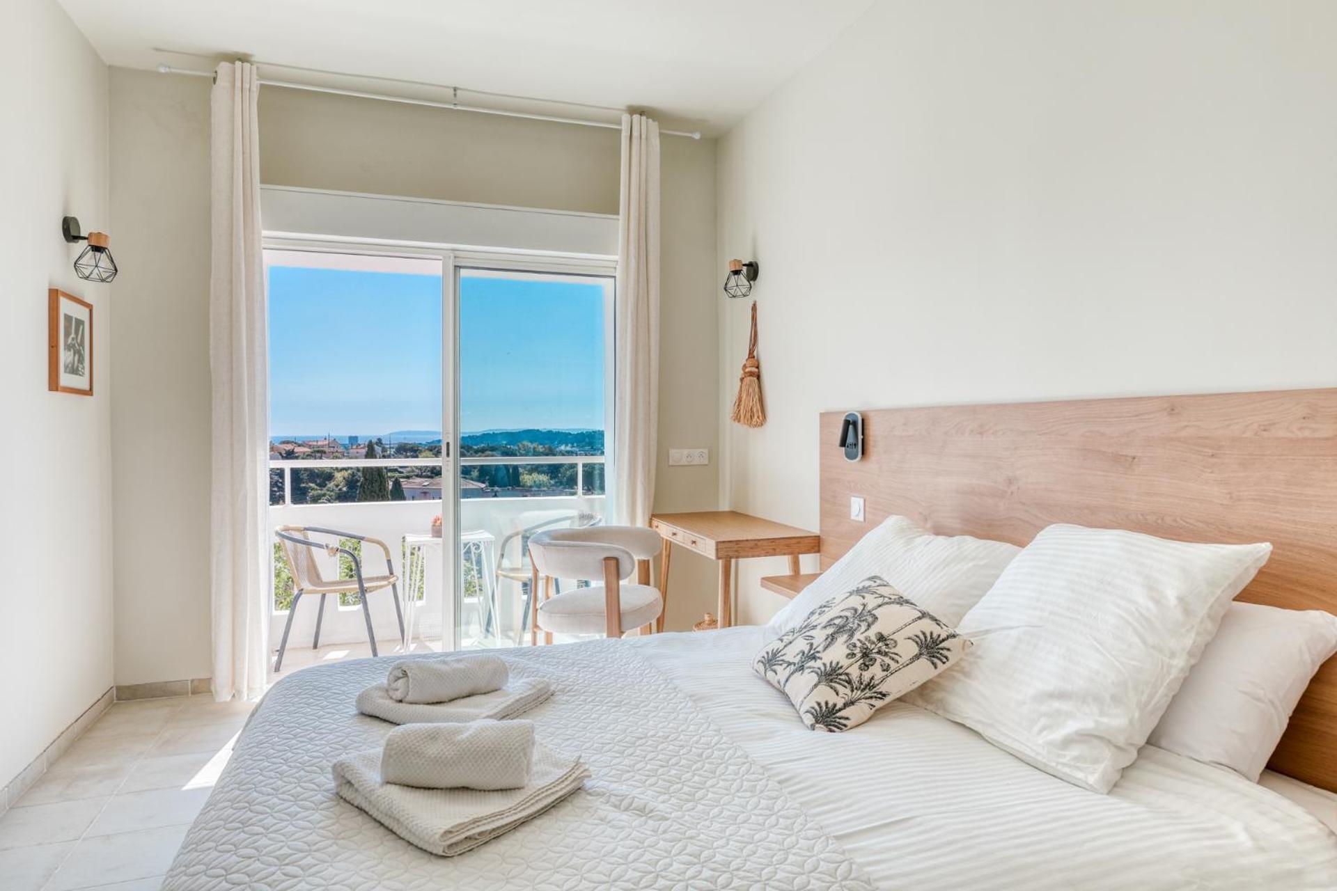 Deluxe Double Room Balcony Sea View
