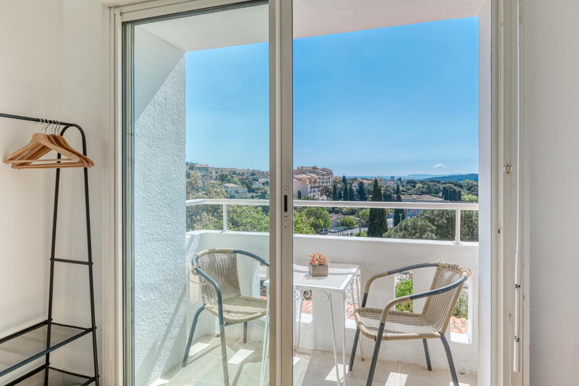 Double Room Balcony Sea View