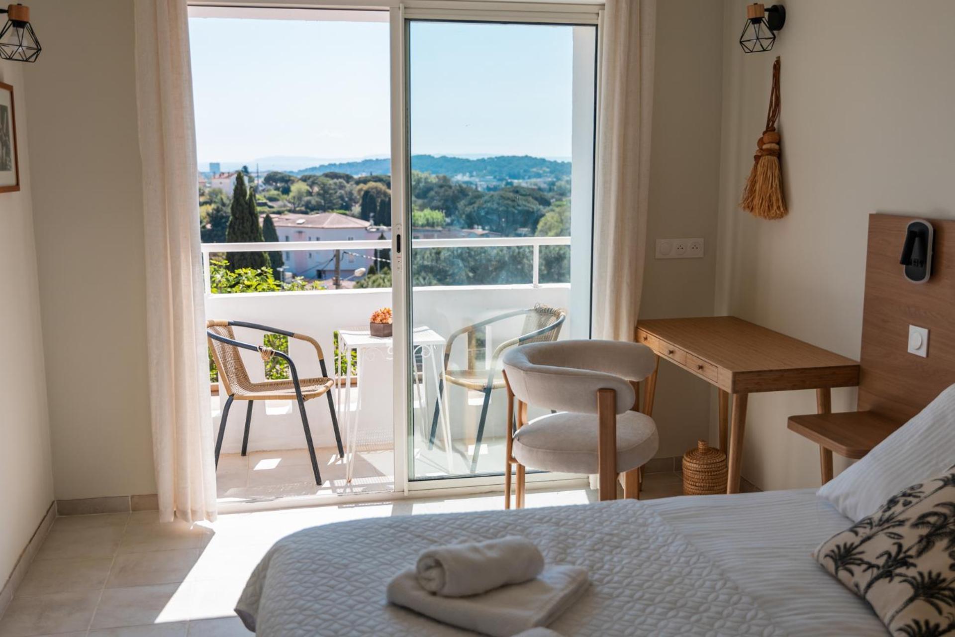 Deluxe Double Room Balcony Sea View