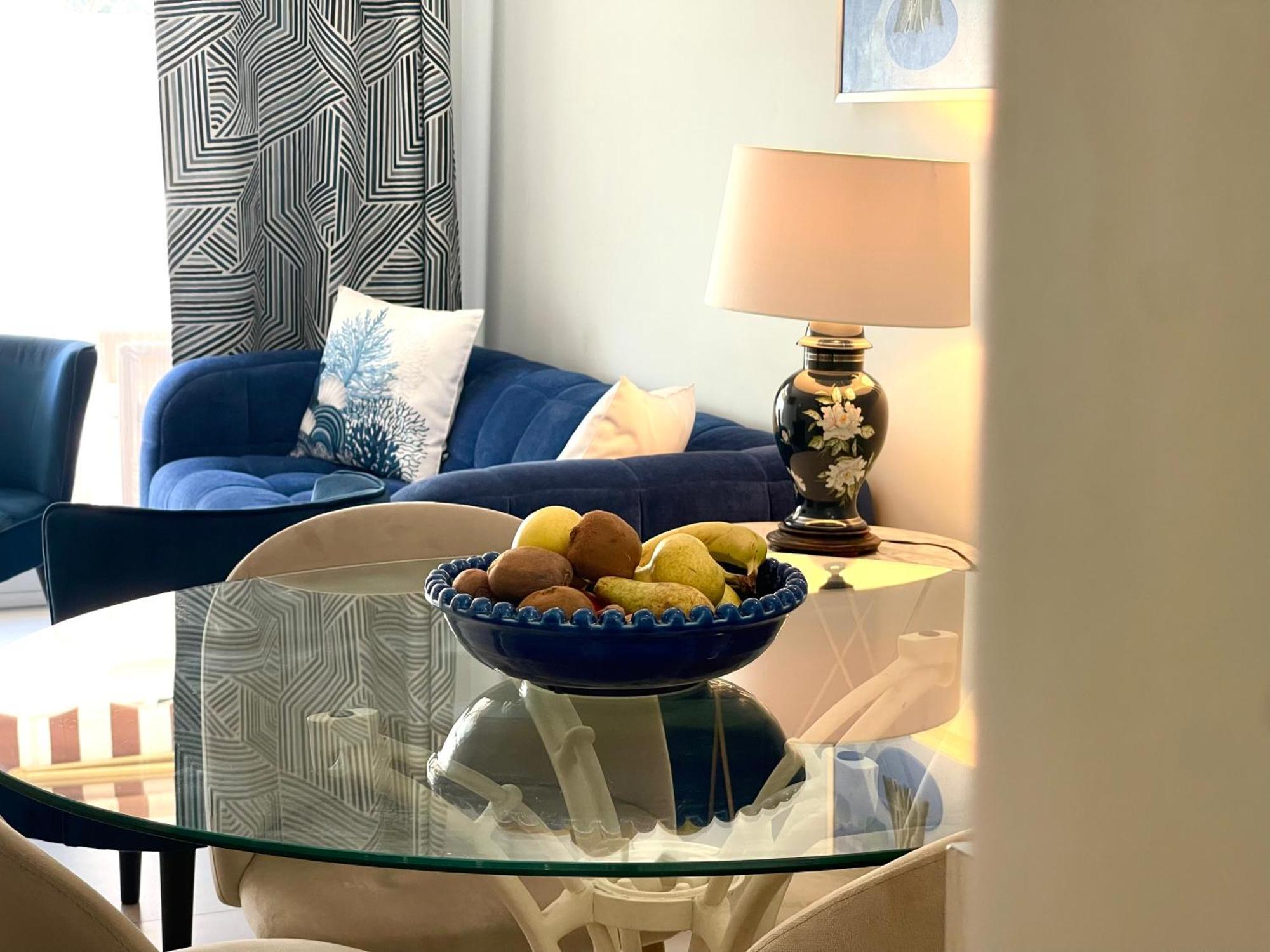 Two-Bedroom Apartment Yves Montand