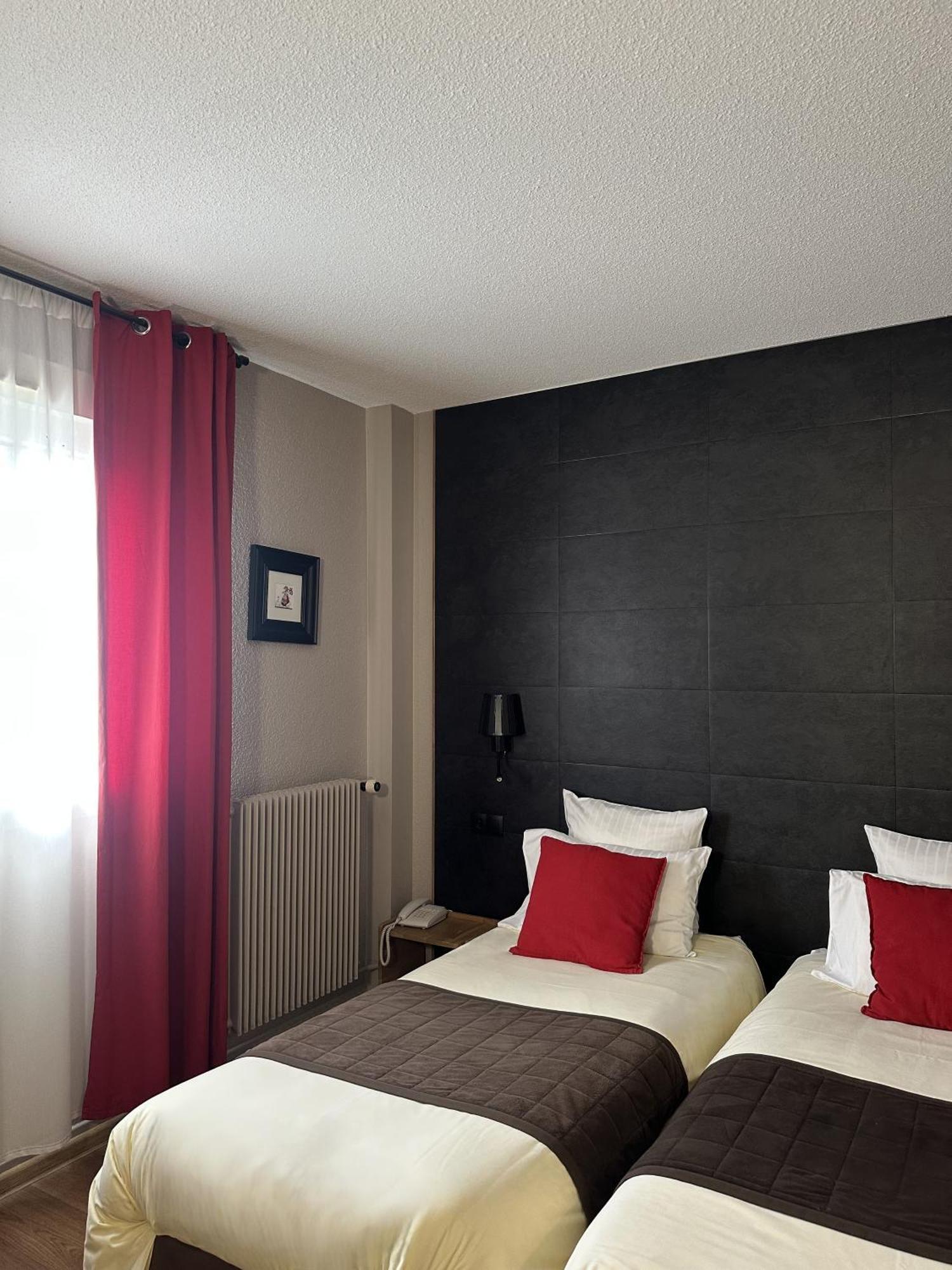 Chambre Double ou lits jumeaux sans balcon