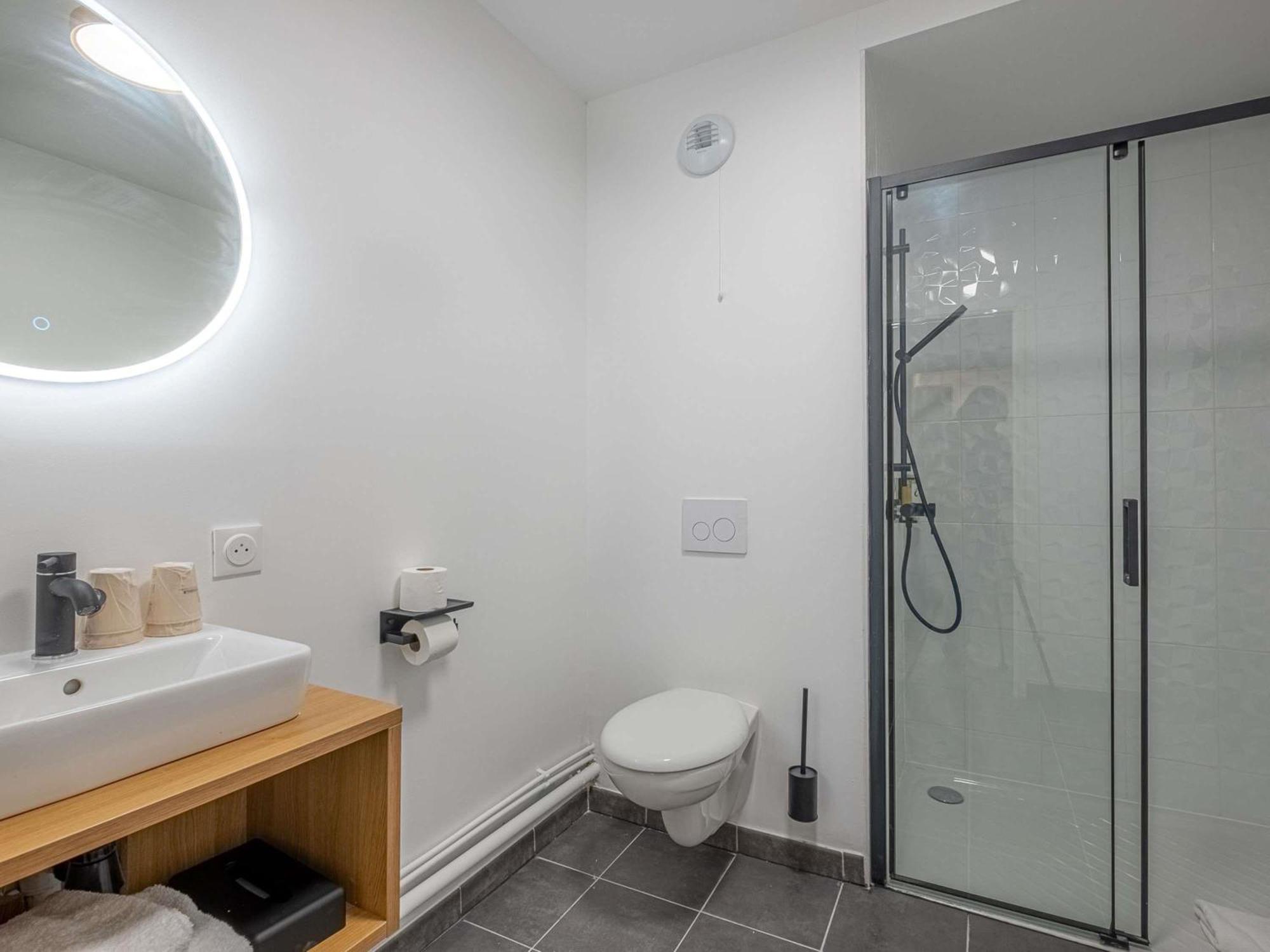 Standard Room Two Single Beds
