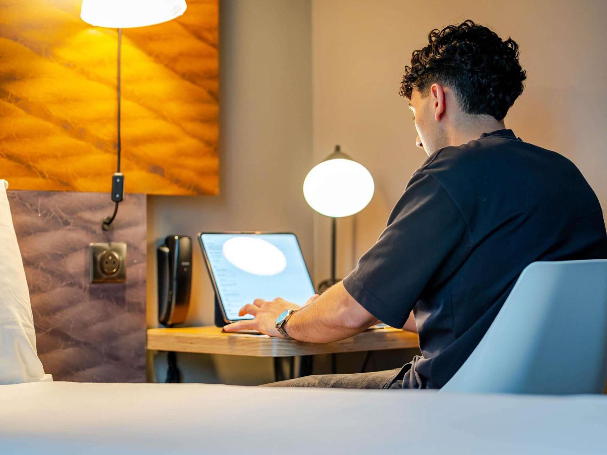 Superior Tweepersoonskamer met Tweepersoonsbed en Slaapbank