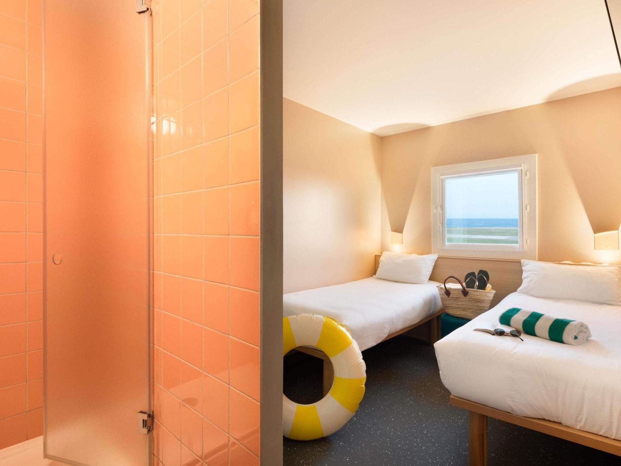 POP Twin Room