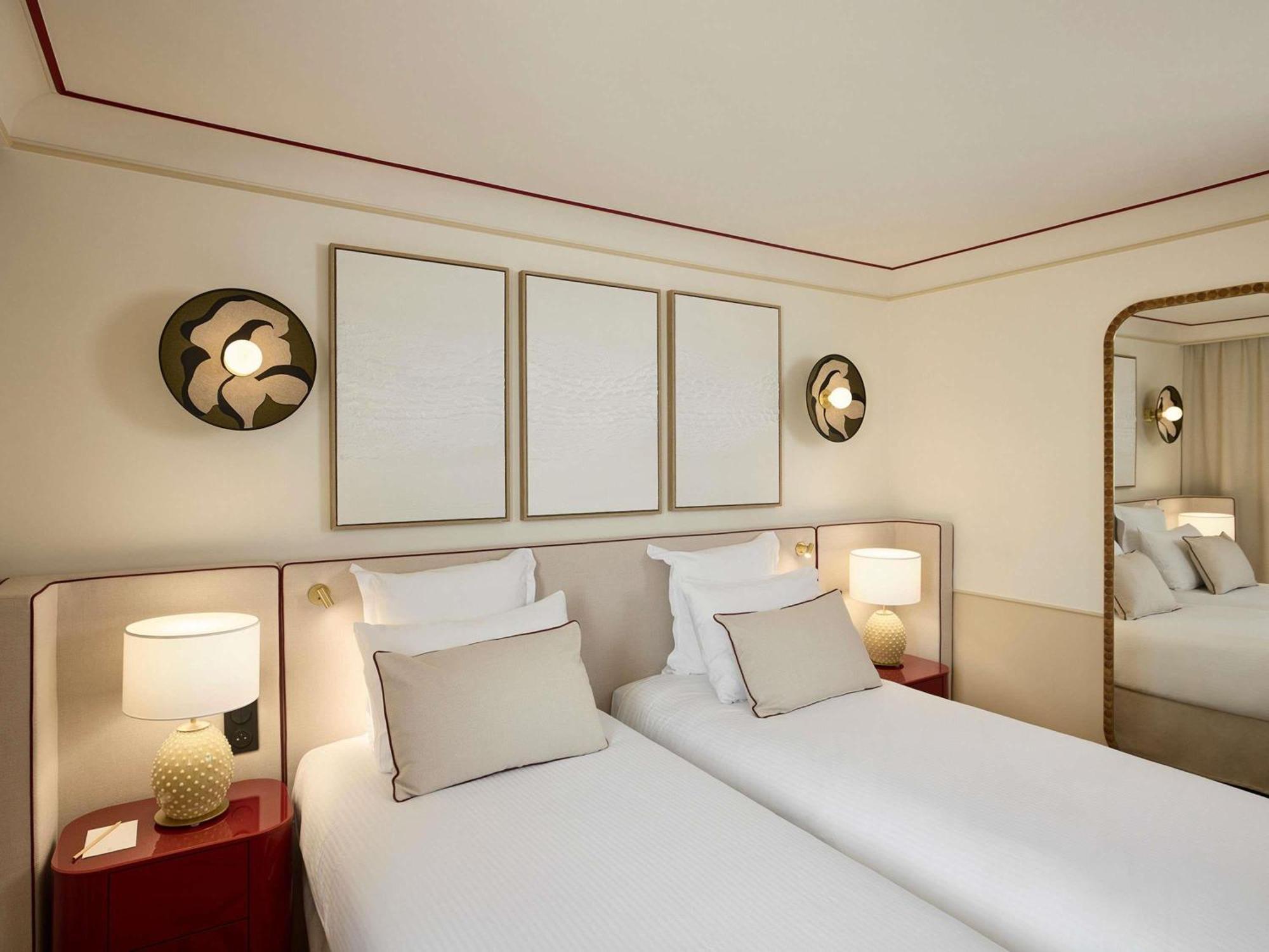 Deluxe Zweibettzimmer – Poolseite