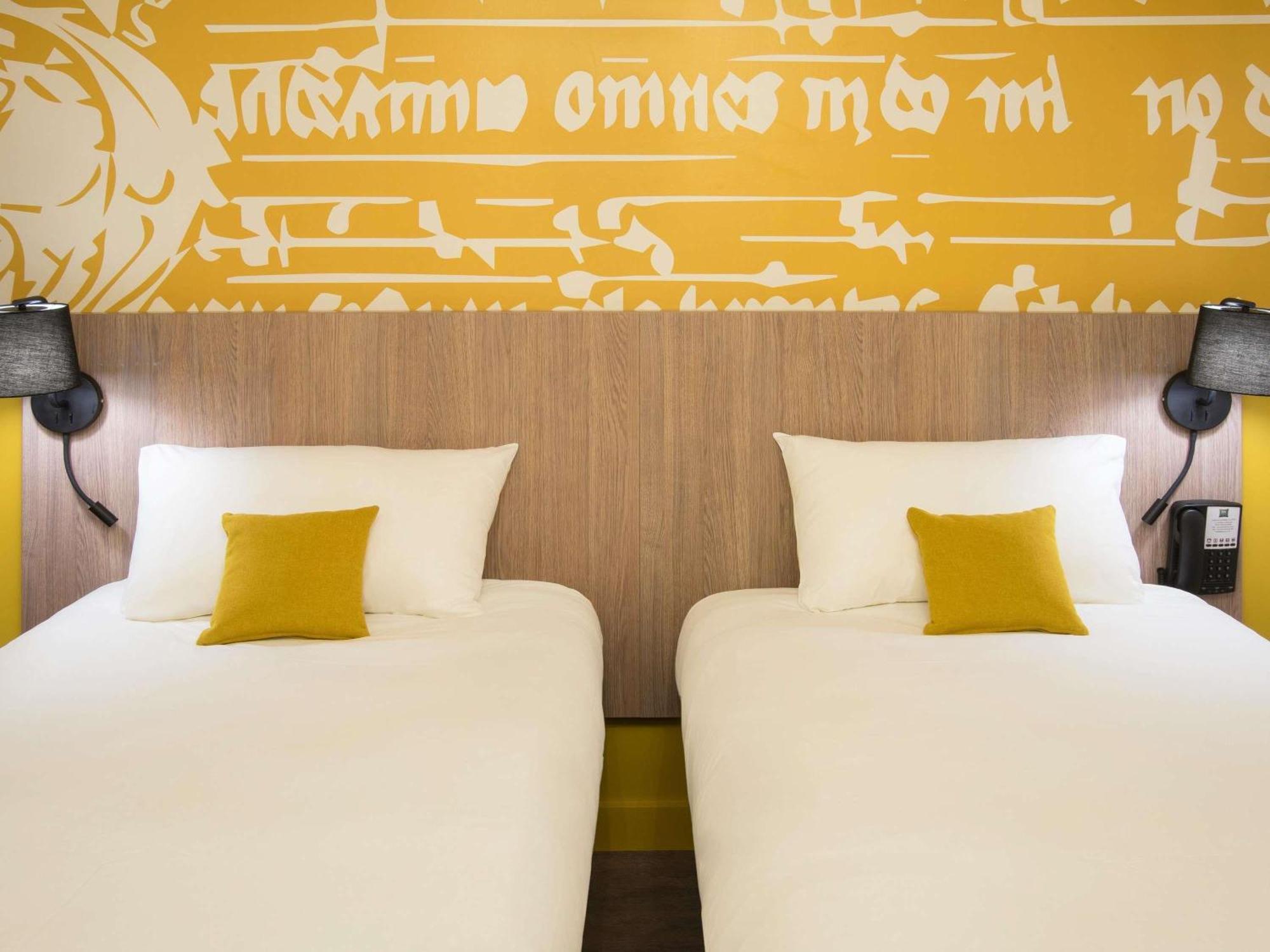 Standard Twin Room