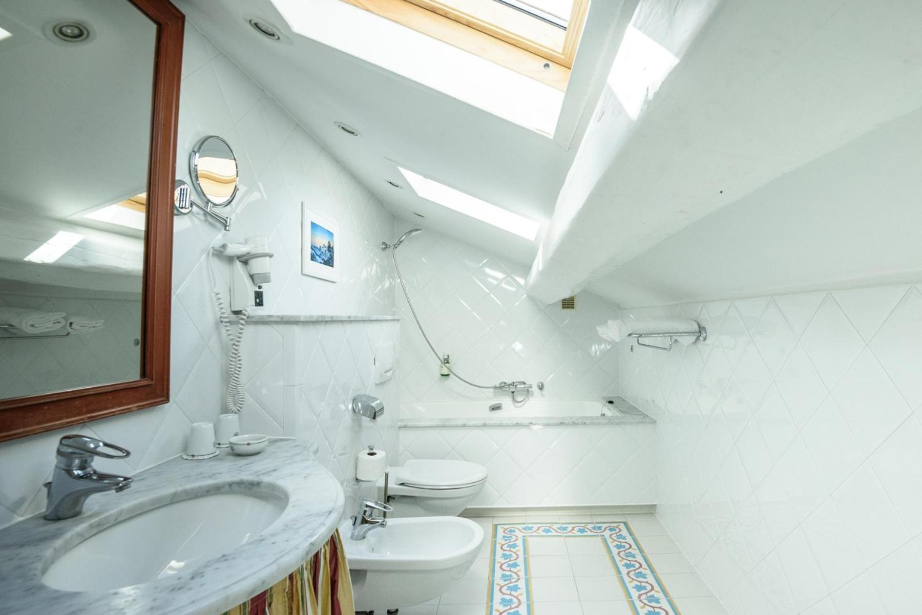 Family Suite Attic Flat partial Sea City View