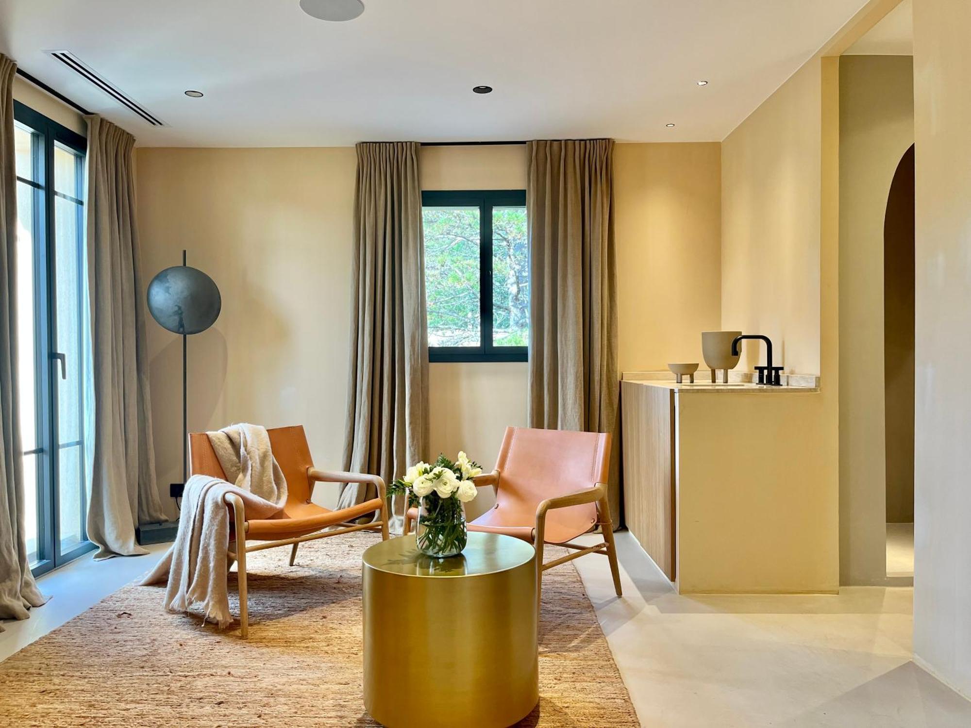 Junior Suite Mountain View