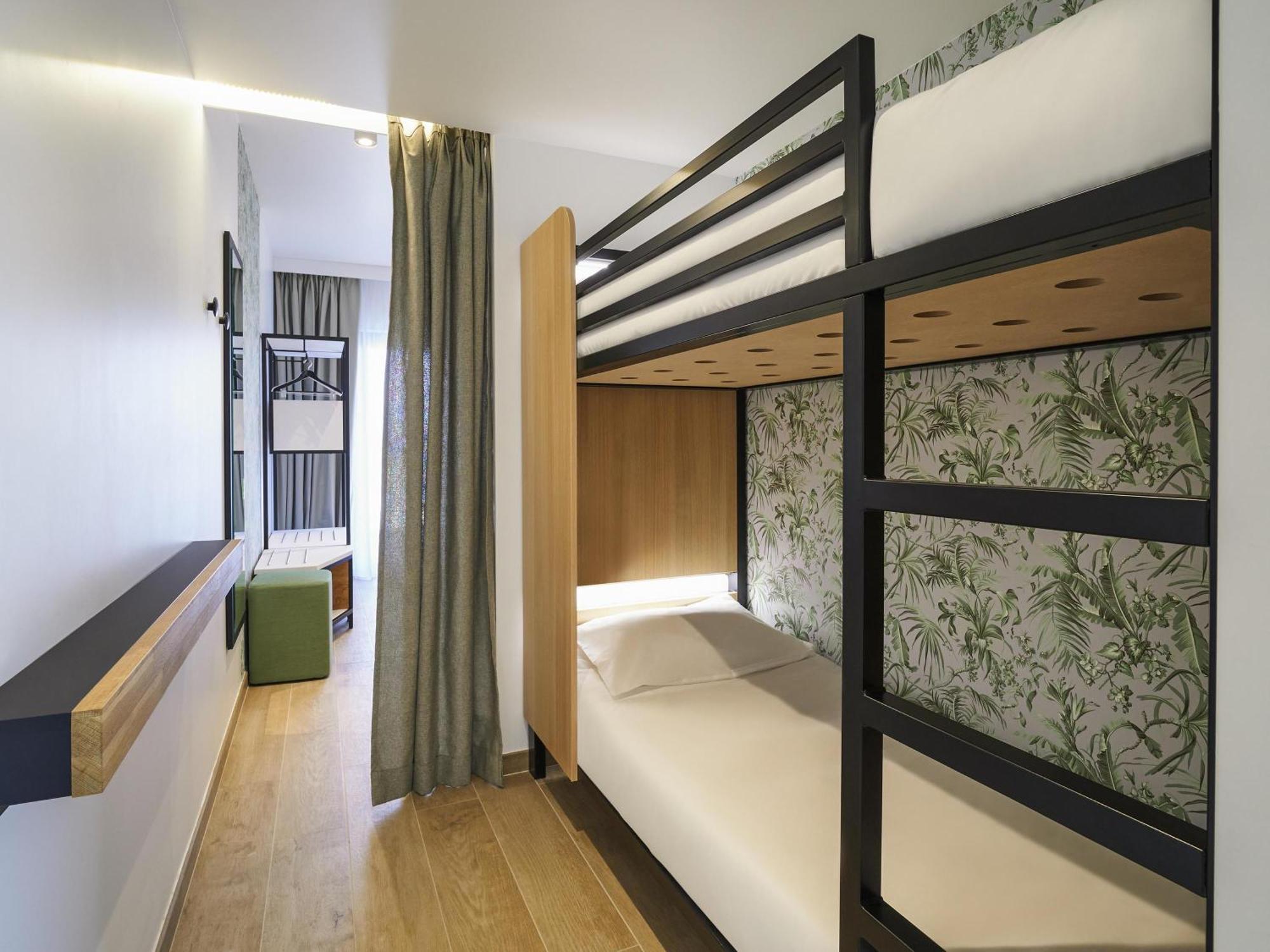 Classic Double Room Bunk Beds Balcony