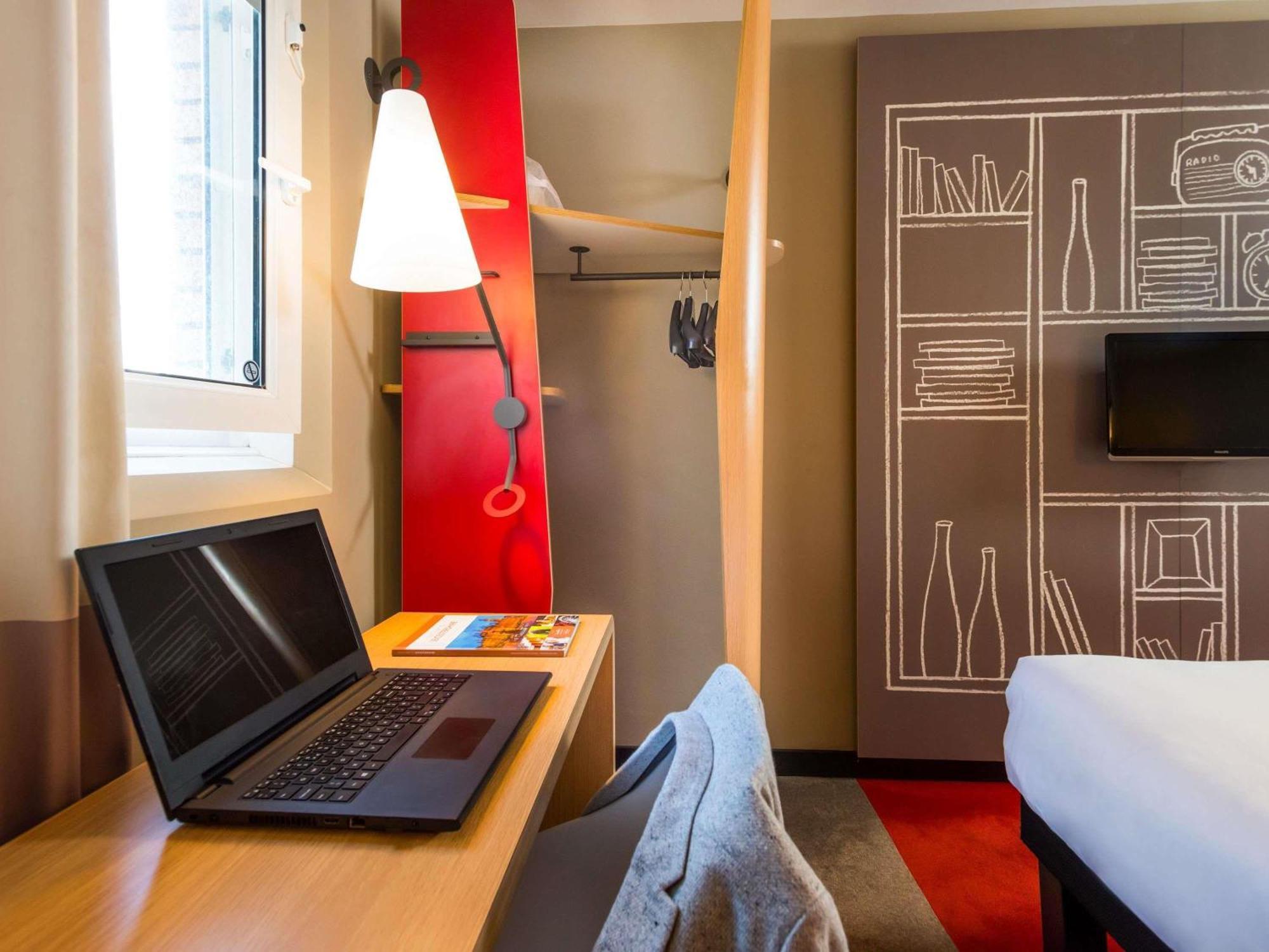 Standard Twin Room 2 single beds