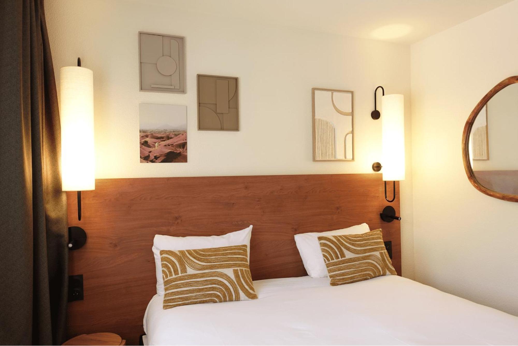 Double Room Golf side