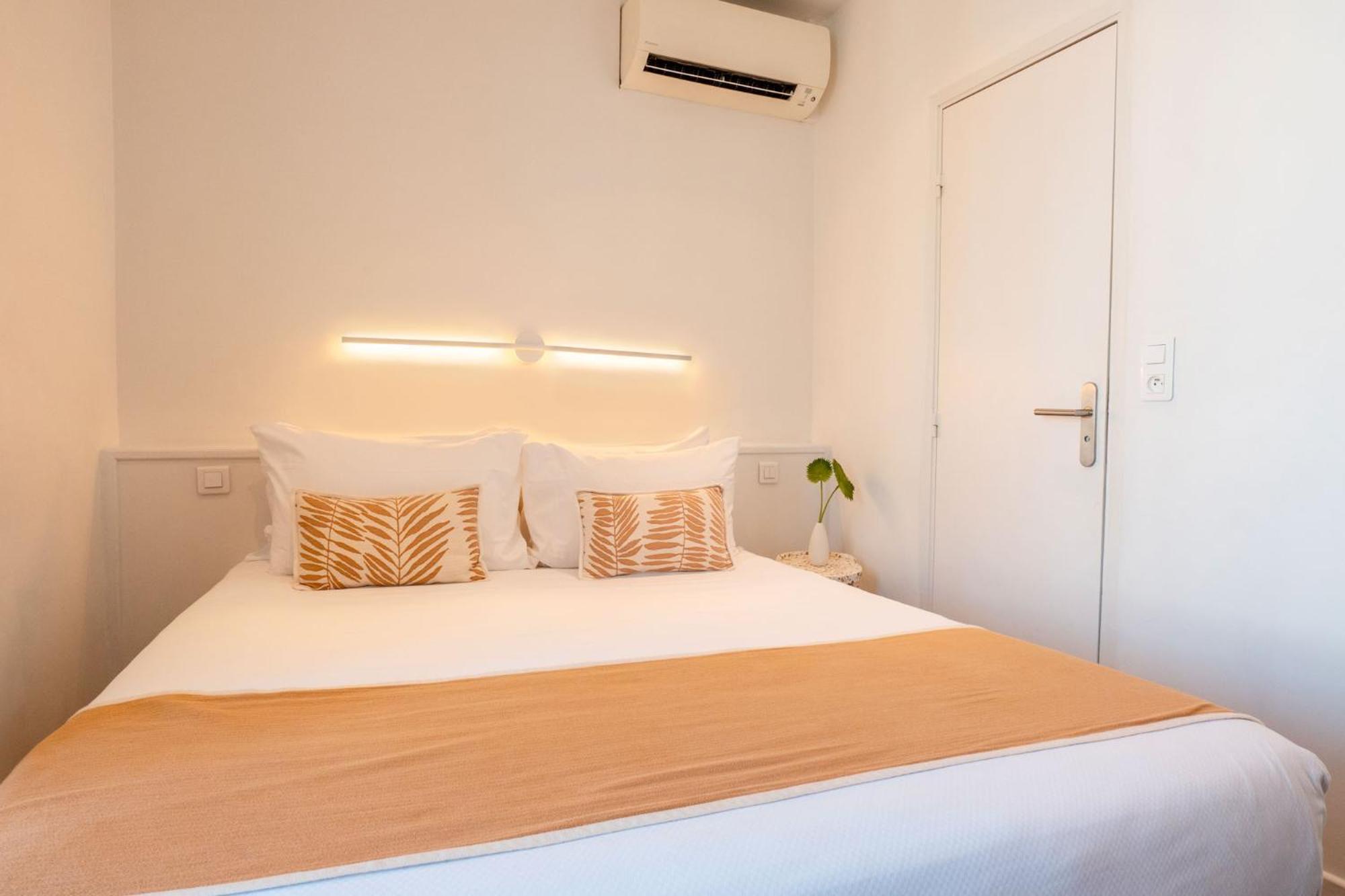 Double or Twin Room Balcony