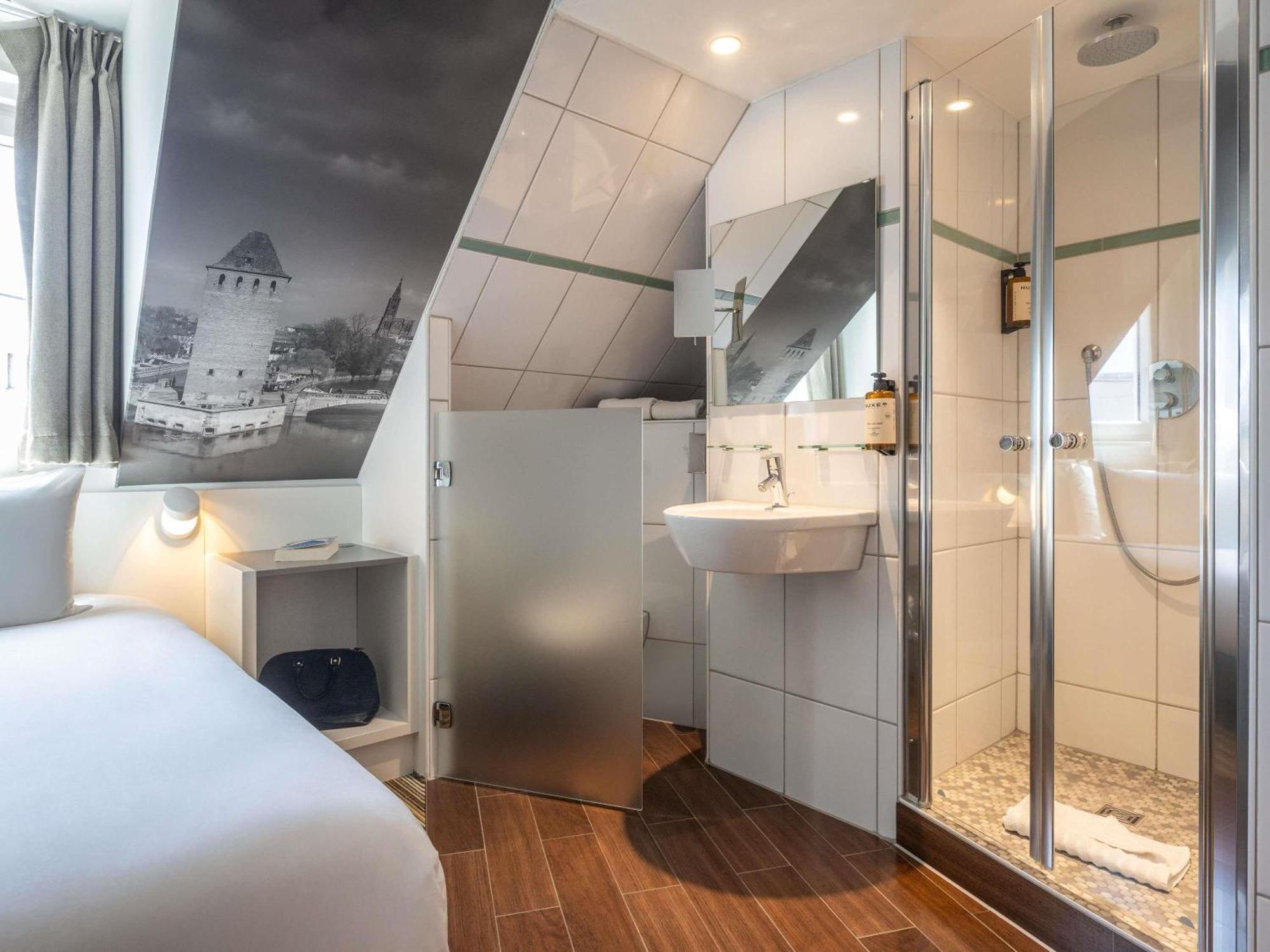 Classic Single Room